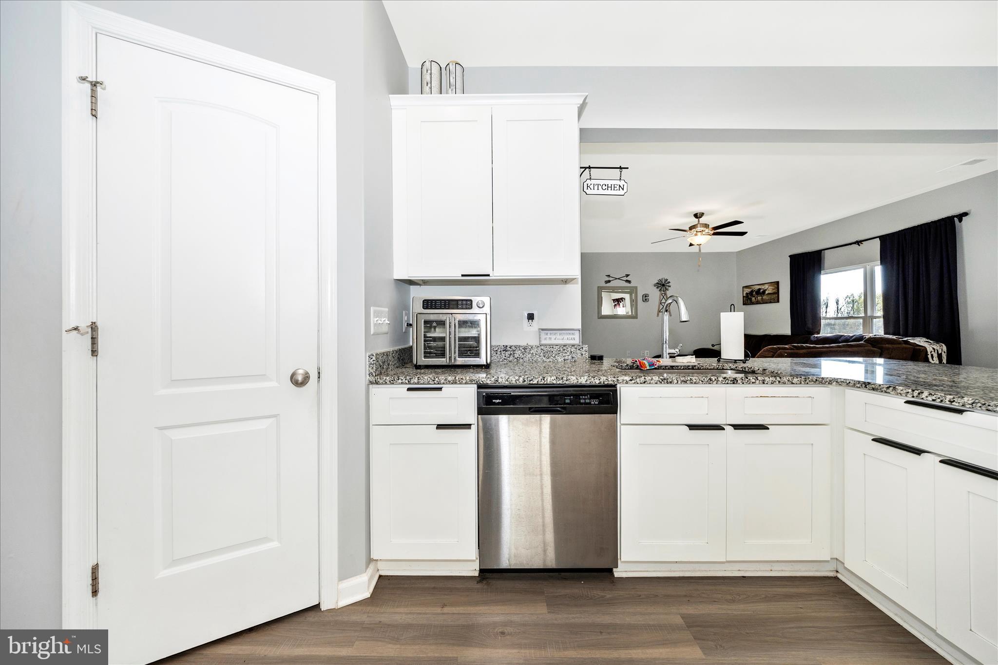 BROOKFIELD - Residential