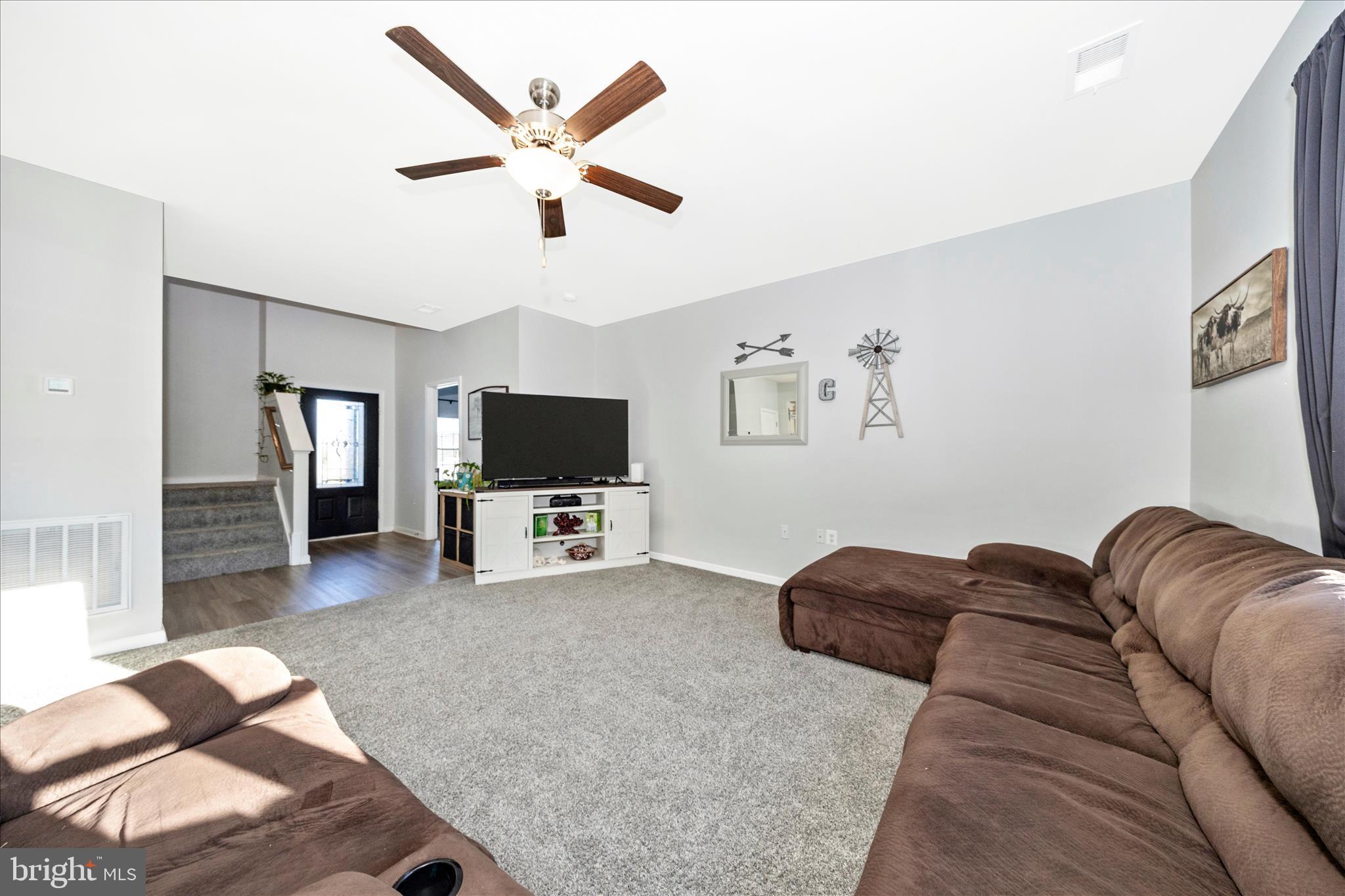 BROOKFIELD - Residential