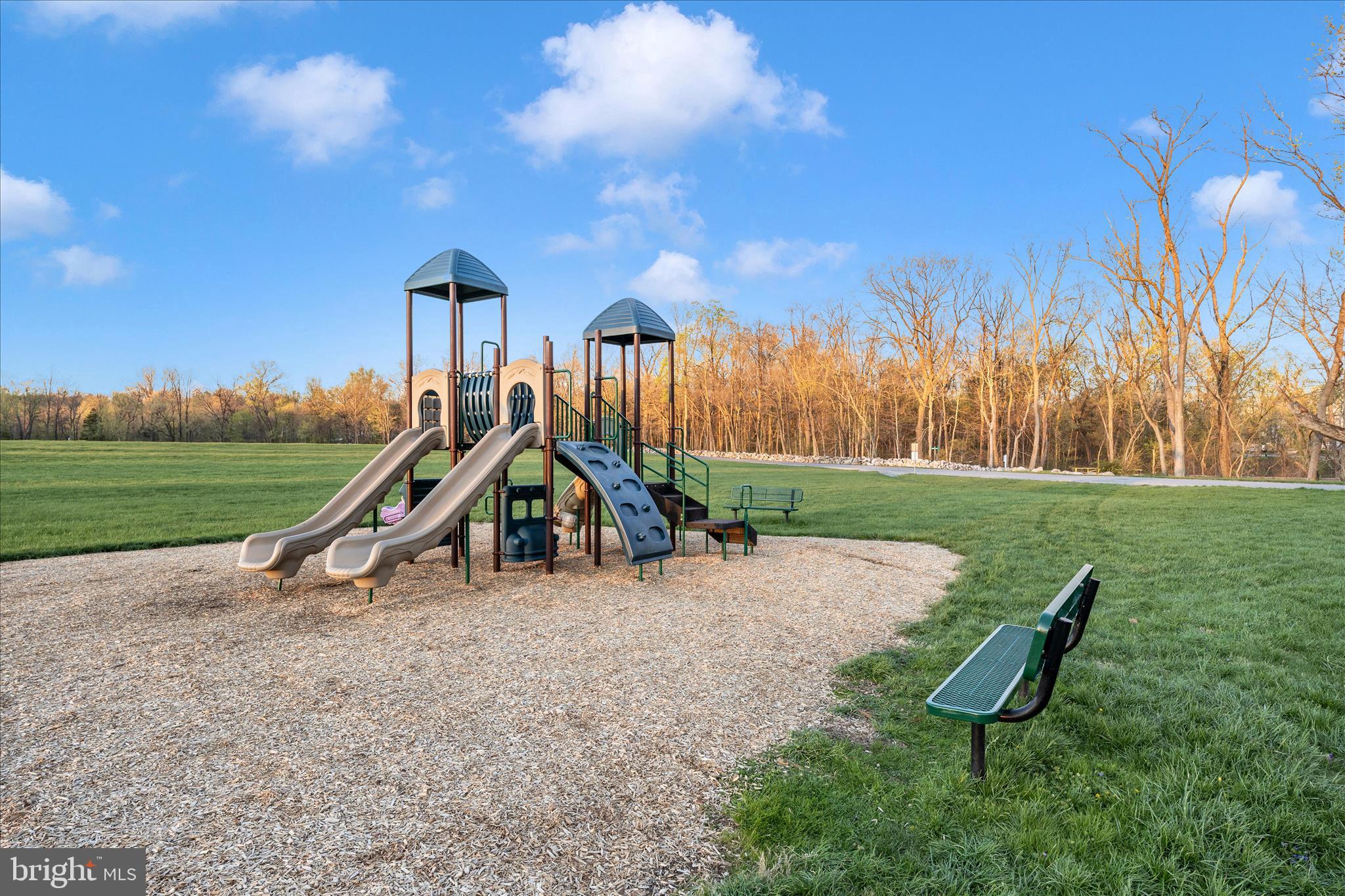 BROOKFIELD - Residential