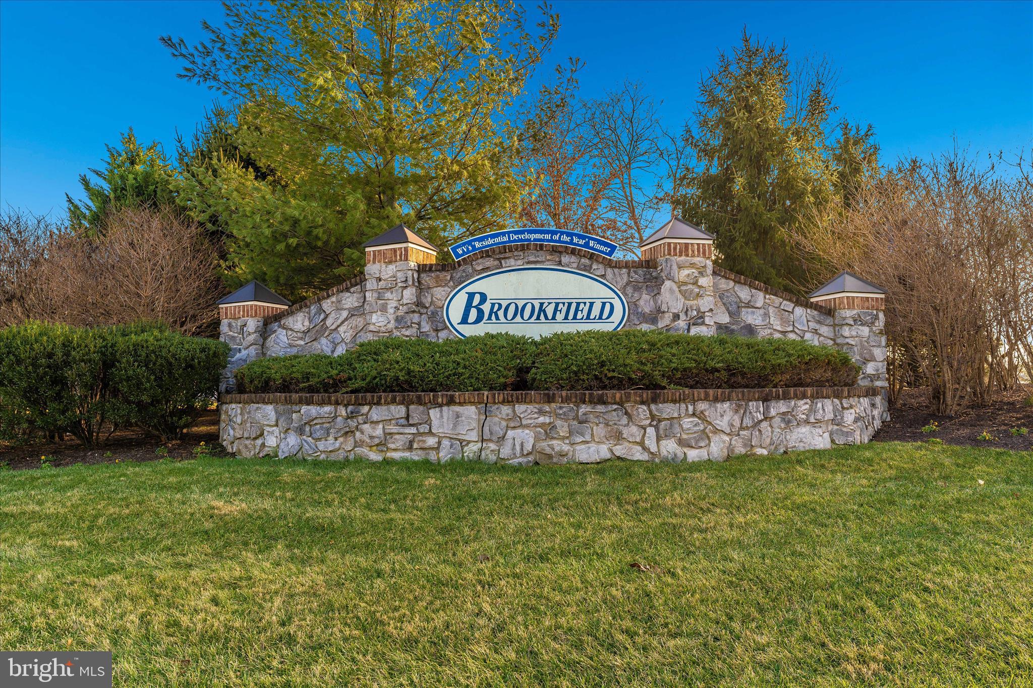 BROOKFIELD - Residential