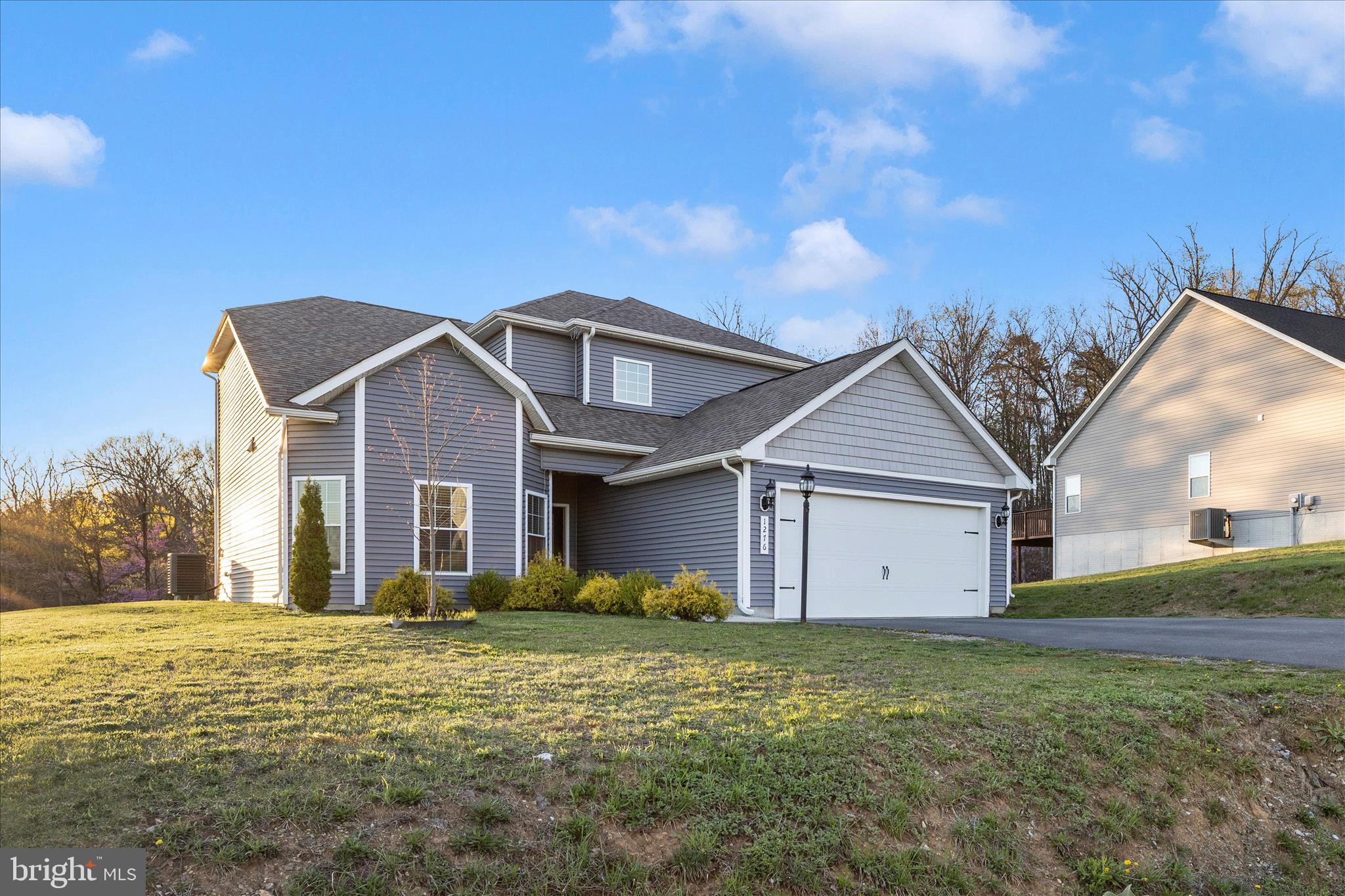 BROOKFIELD - Residential