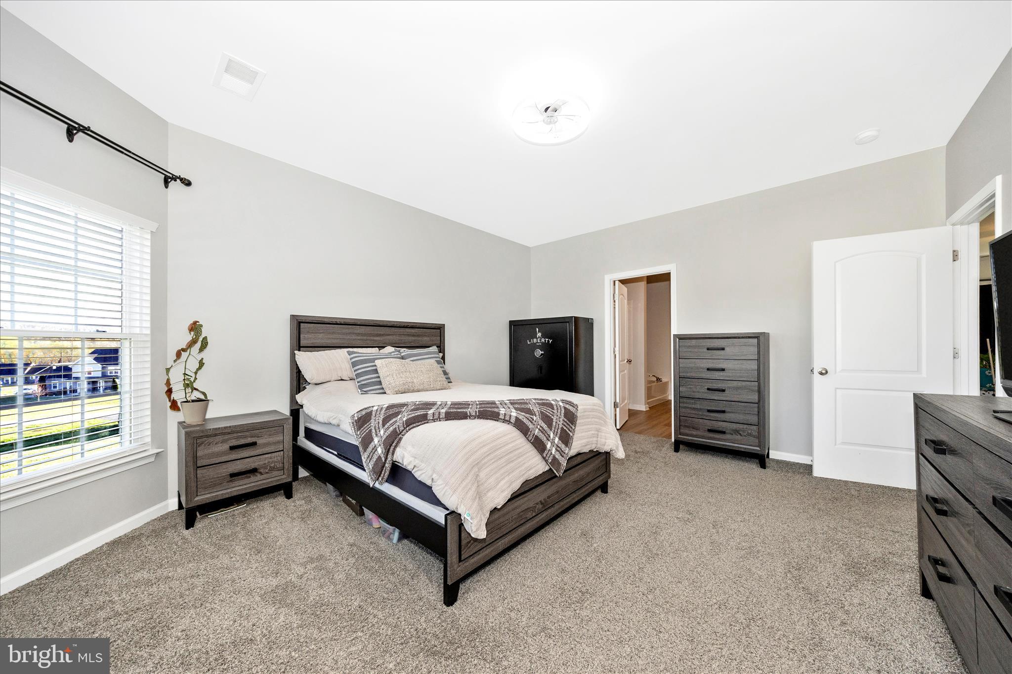 BROOKFIELD - Residential