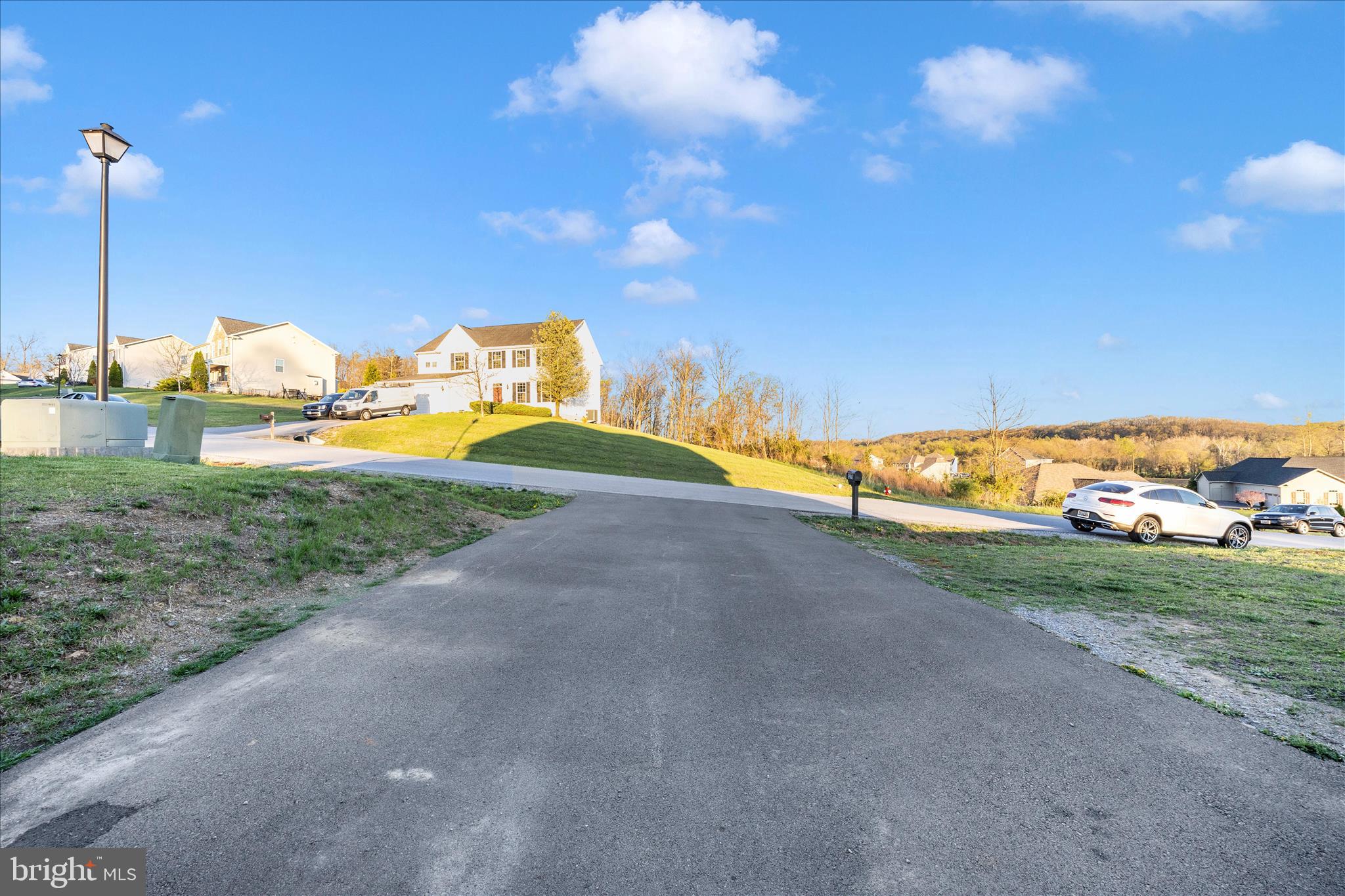 BROOKFIELD - Residential