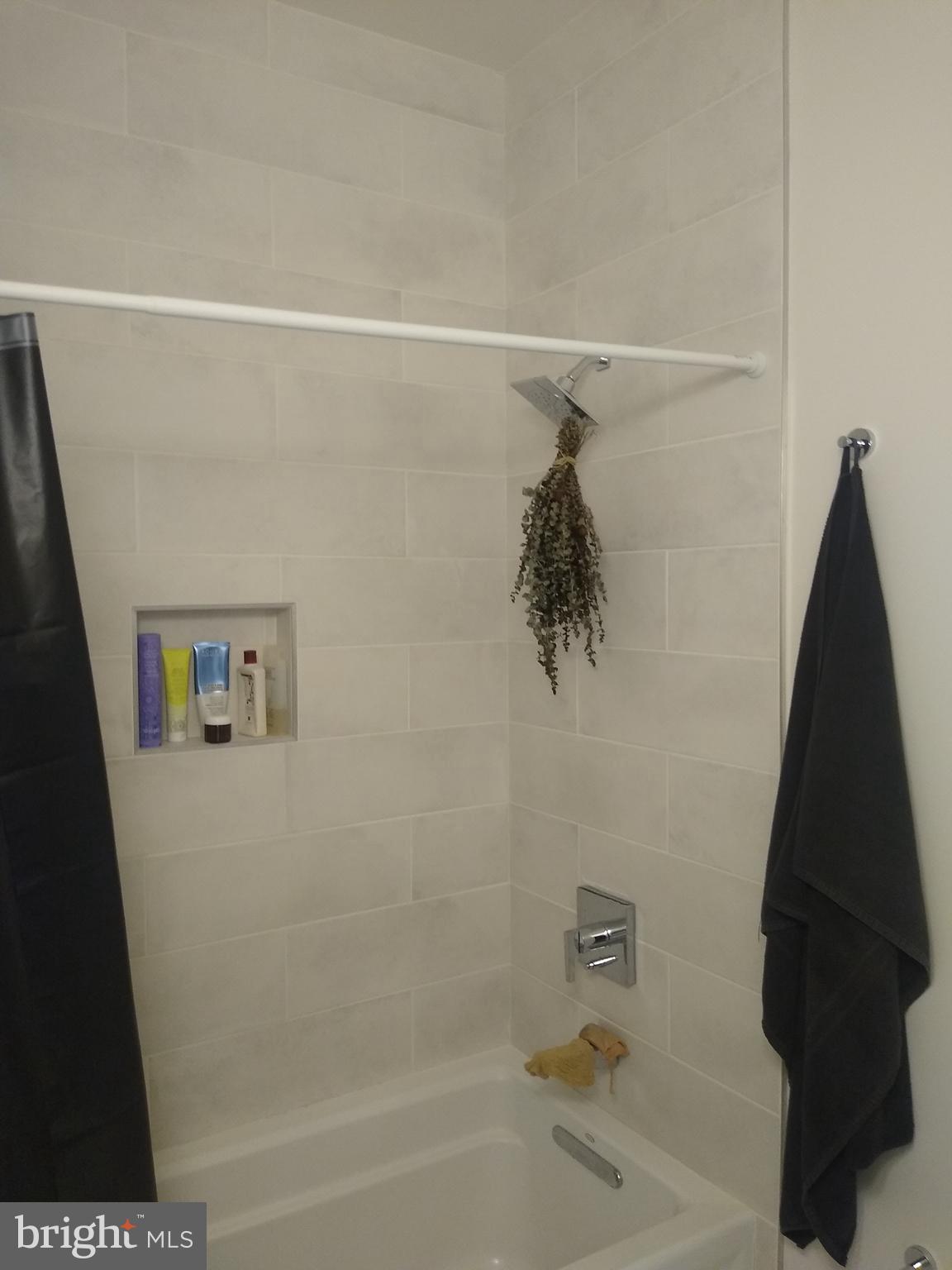 OLDE KENSINGTON - Residential