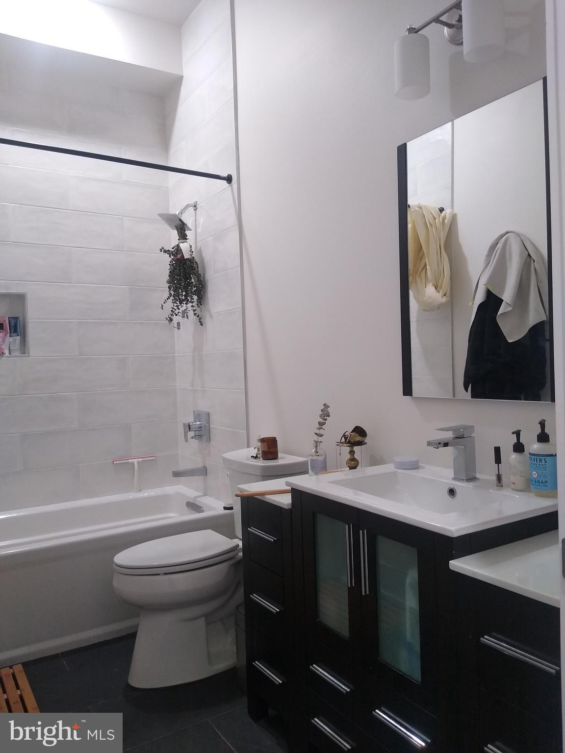 OLDE KENSINGTON - Residential