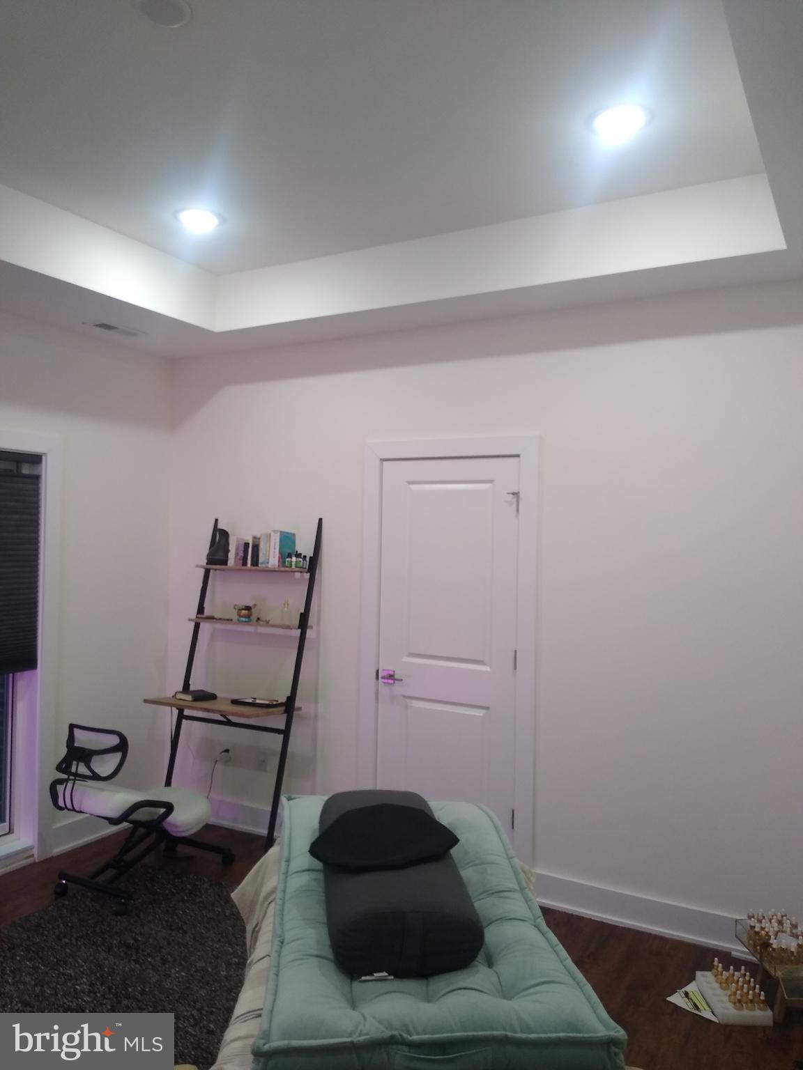 OLDE KENSINGTON - Residential