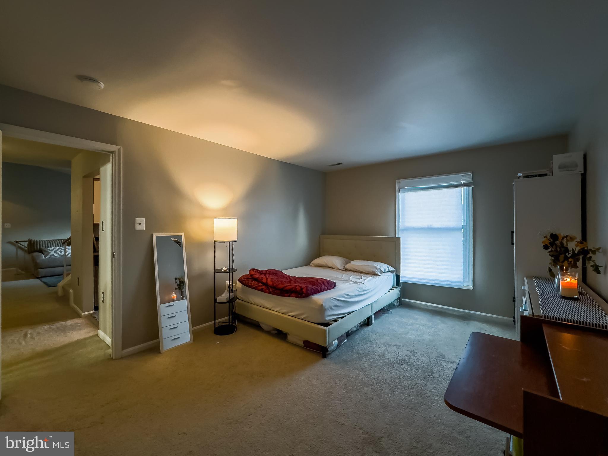 STONINGTON CONDOMINIUMS - Residential