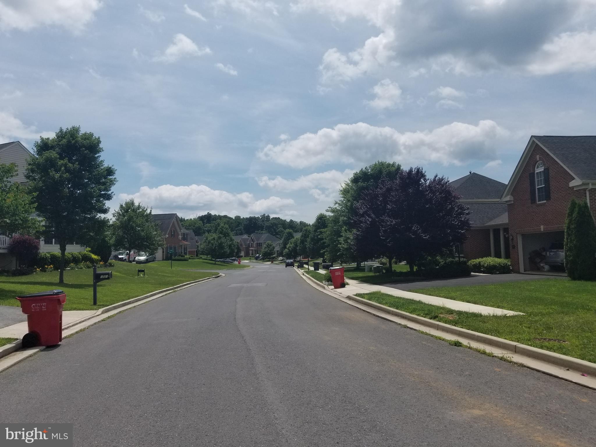 ARCHERS ROCK - Residential