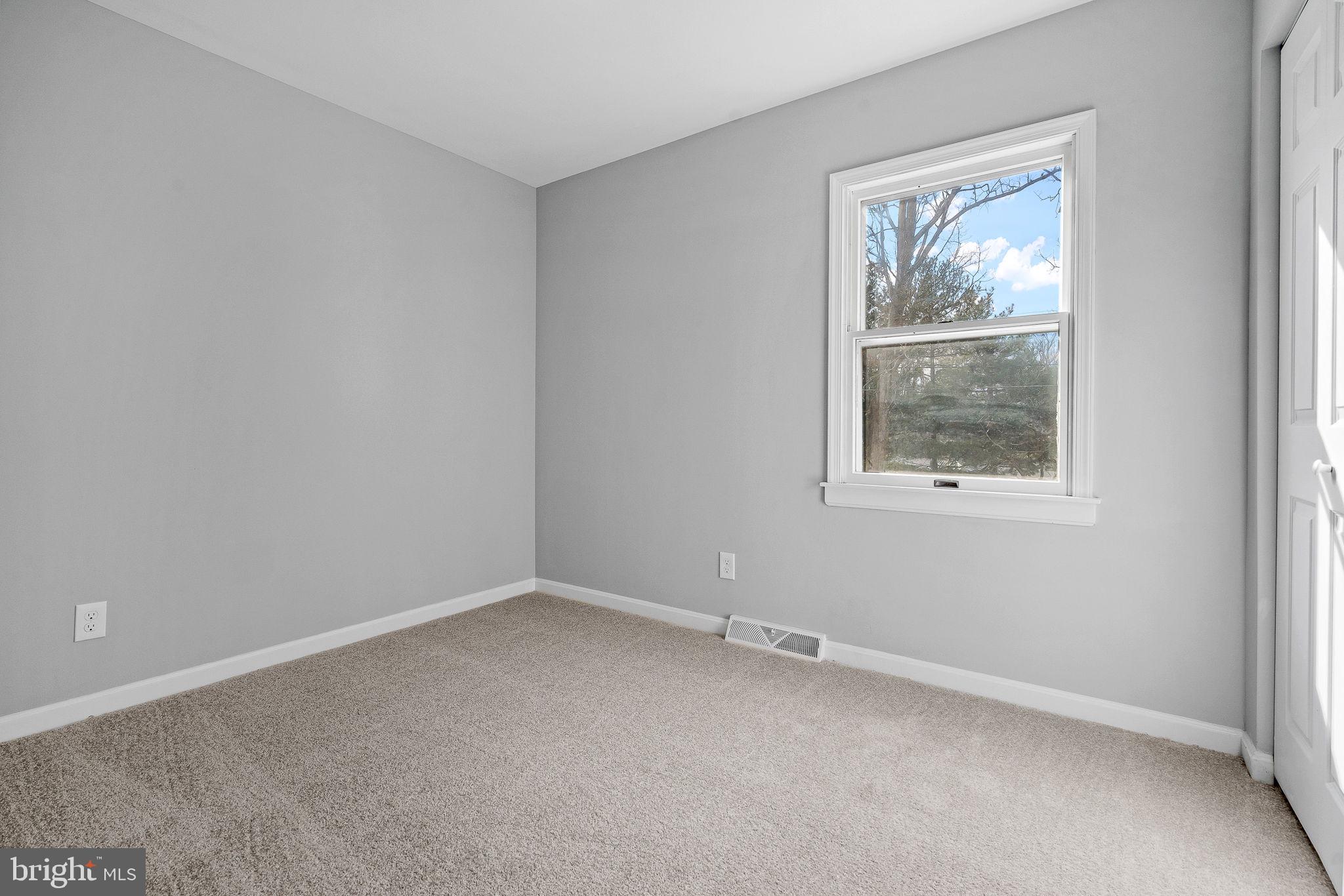 EDGE MEAD - Residential