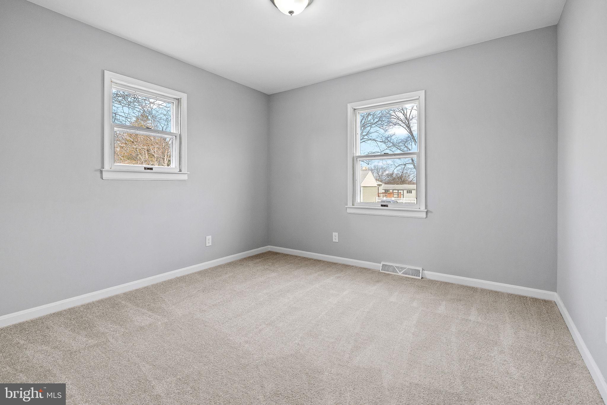 EDGE MEAD - Residential