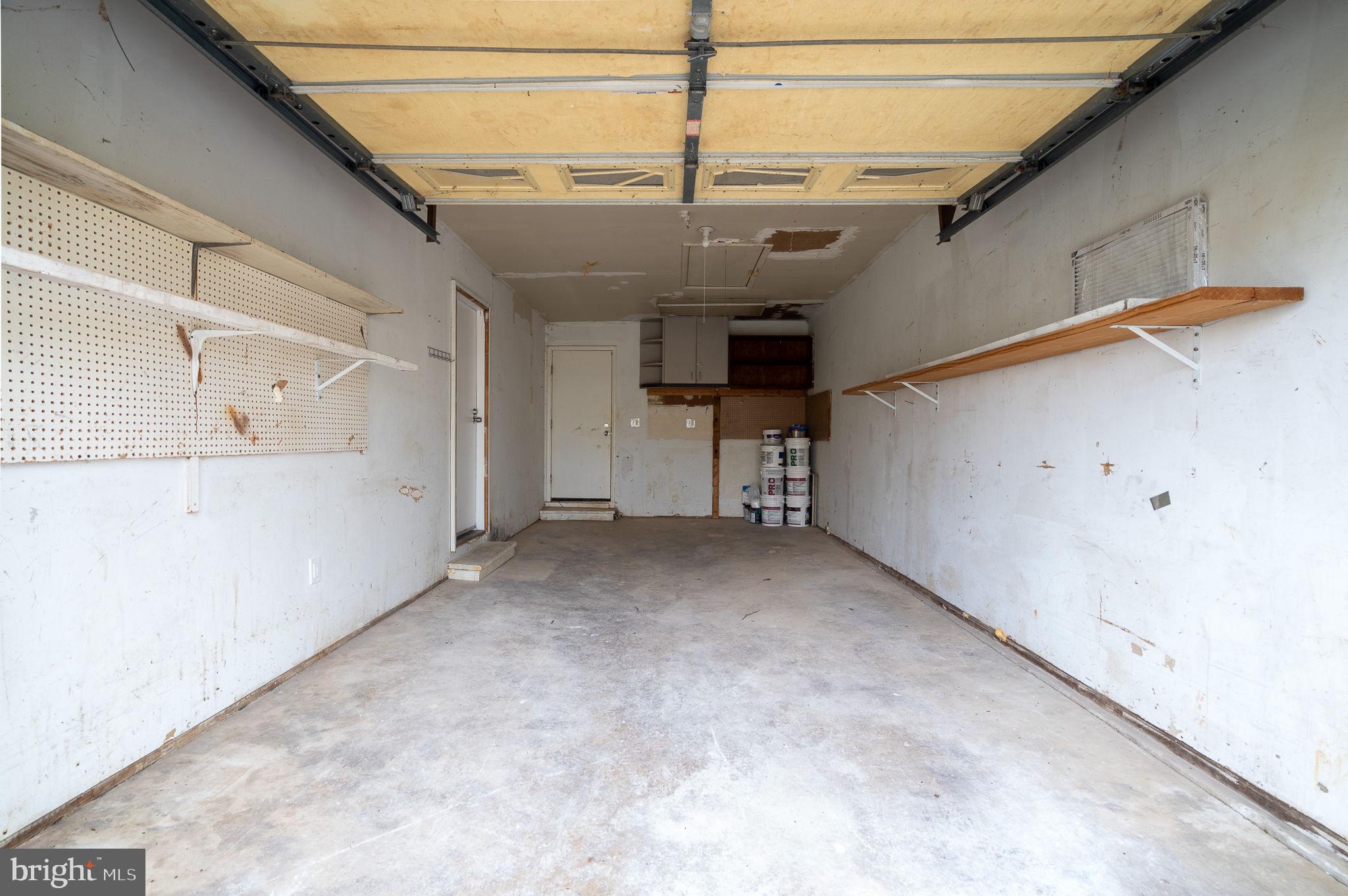 EDGE MEAD - Residential