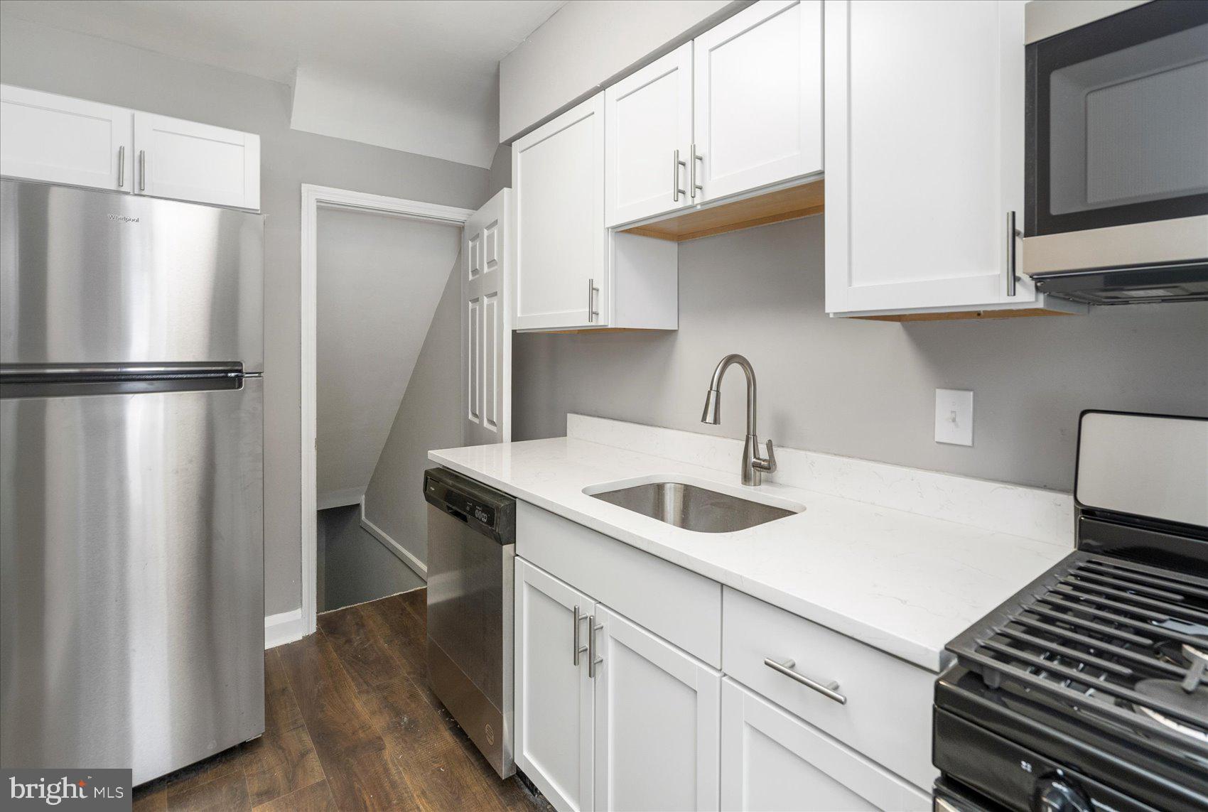 CAMERON VILLAGE - Residential