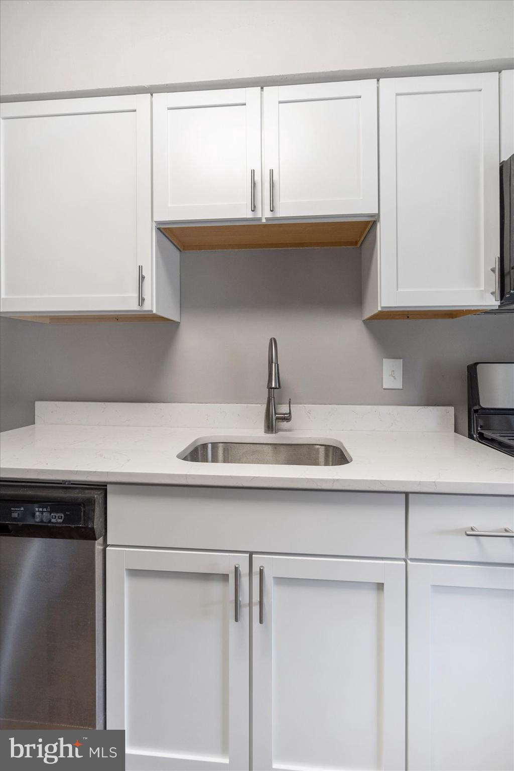 CAMERON VILLAGE - Residential