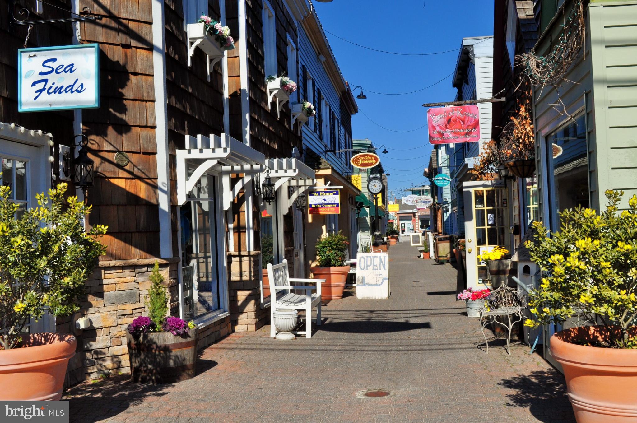 NORTH REHOBOTH - Residential