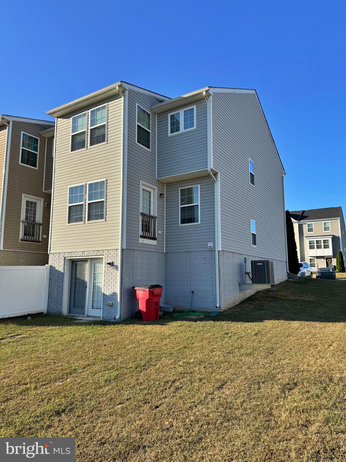 KENSINGTON TERRACE - Residential