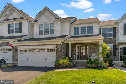 Townhouse For Sale - 81 Lavender Drive<br/> YARDLEY, PA 19067