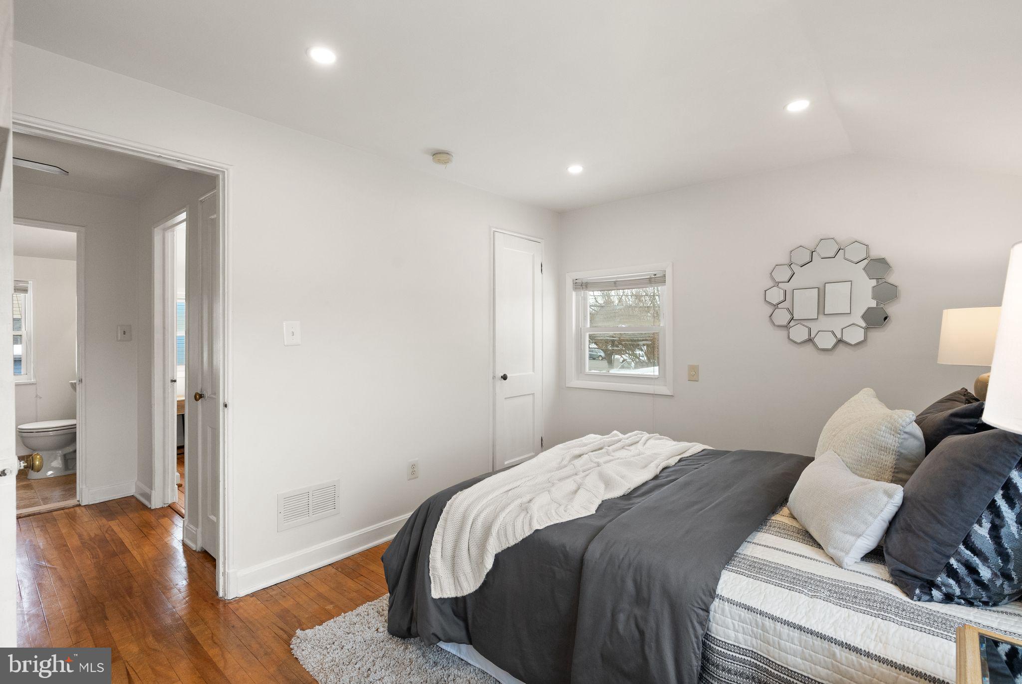 COLUMBIA HEIGHTS - Residential