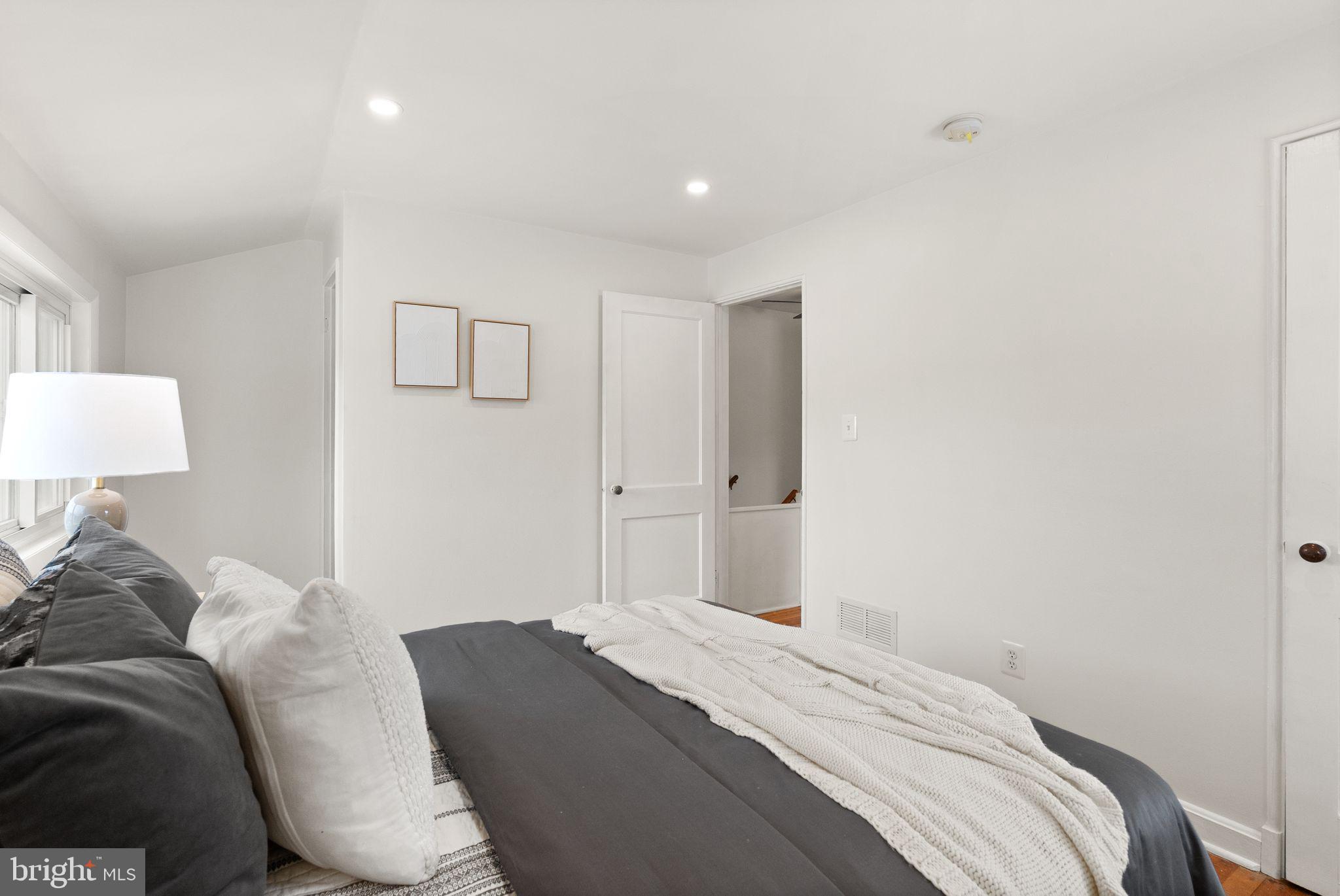 COLUMBIA HEIGHTS - Residential