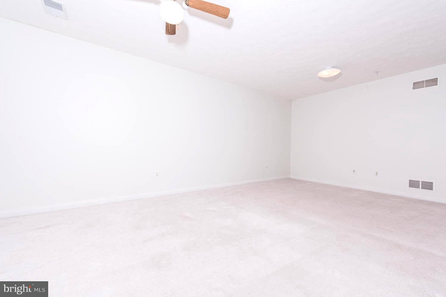 FIELDS - Residential Lease