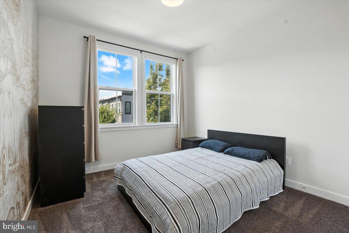 BRAMBLETON TOWN CENTER - Residential Lease