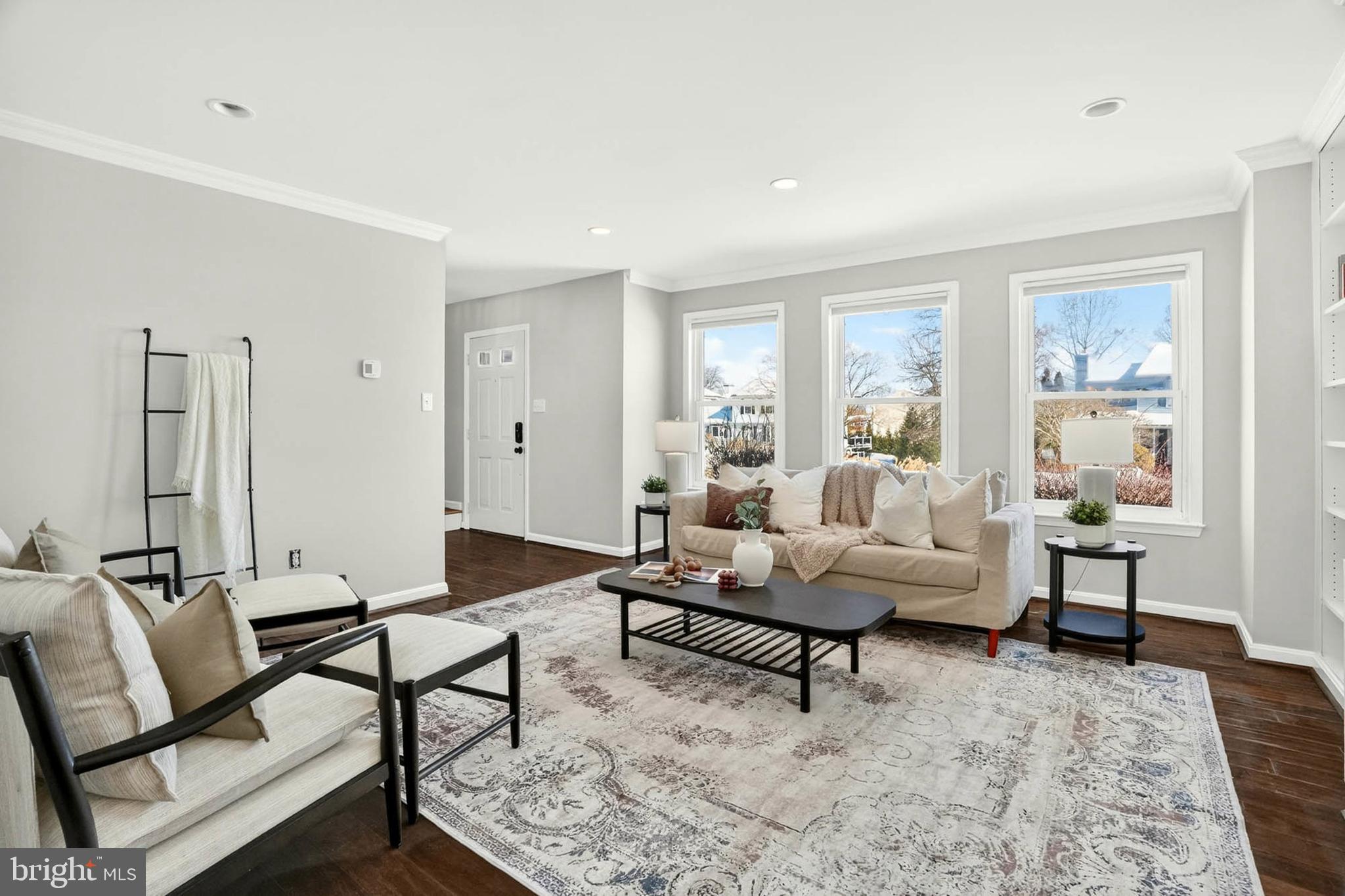 SHARONDALE EAST - Residential