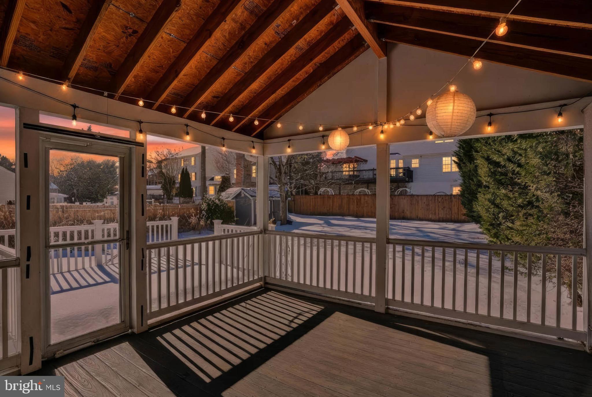 SHARONDALE EAST - Residential