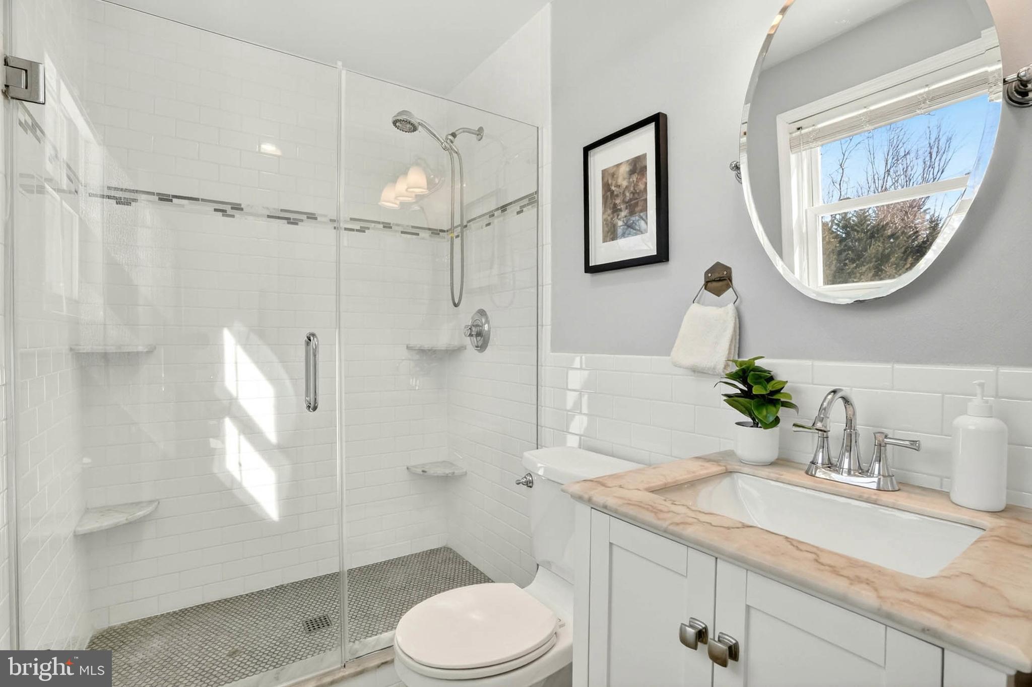 SHARONDALE EAST - Residential