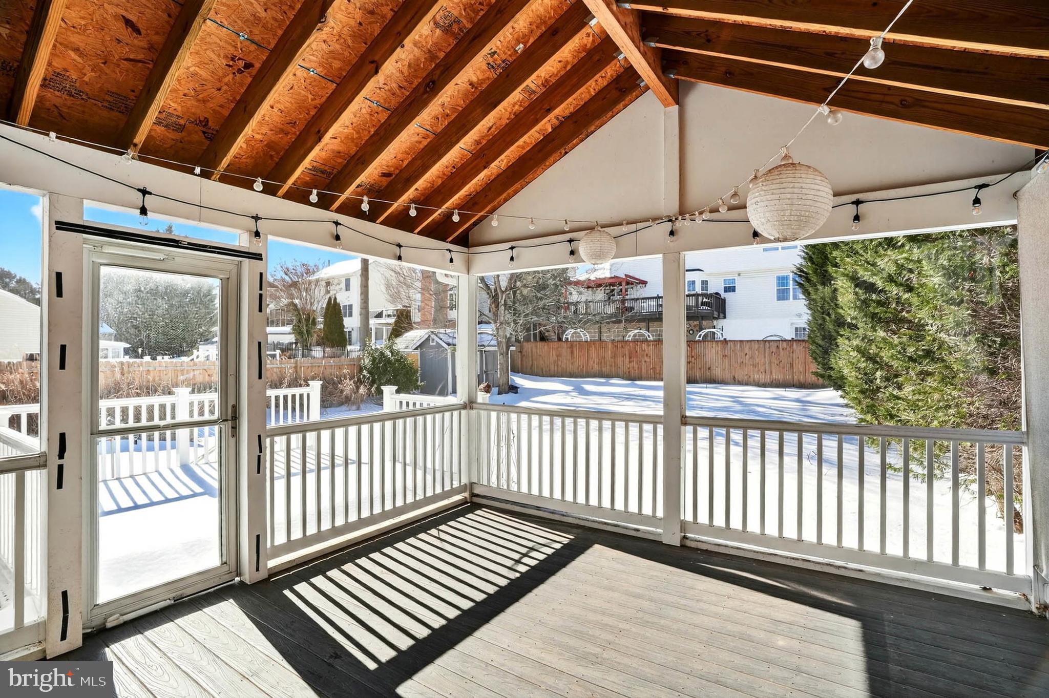 SHARONDALE EAST - Residential