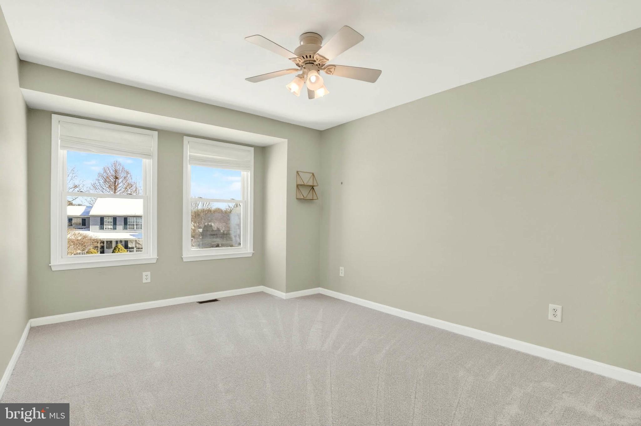 SHARONDALE EAST - Residential