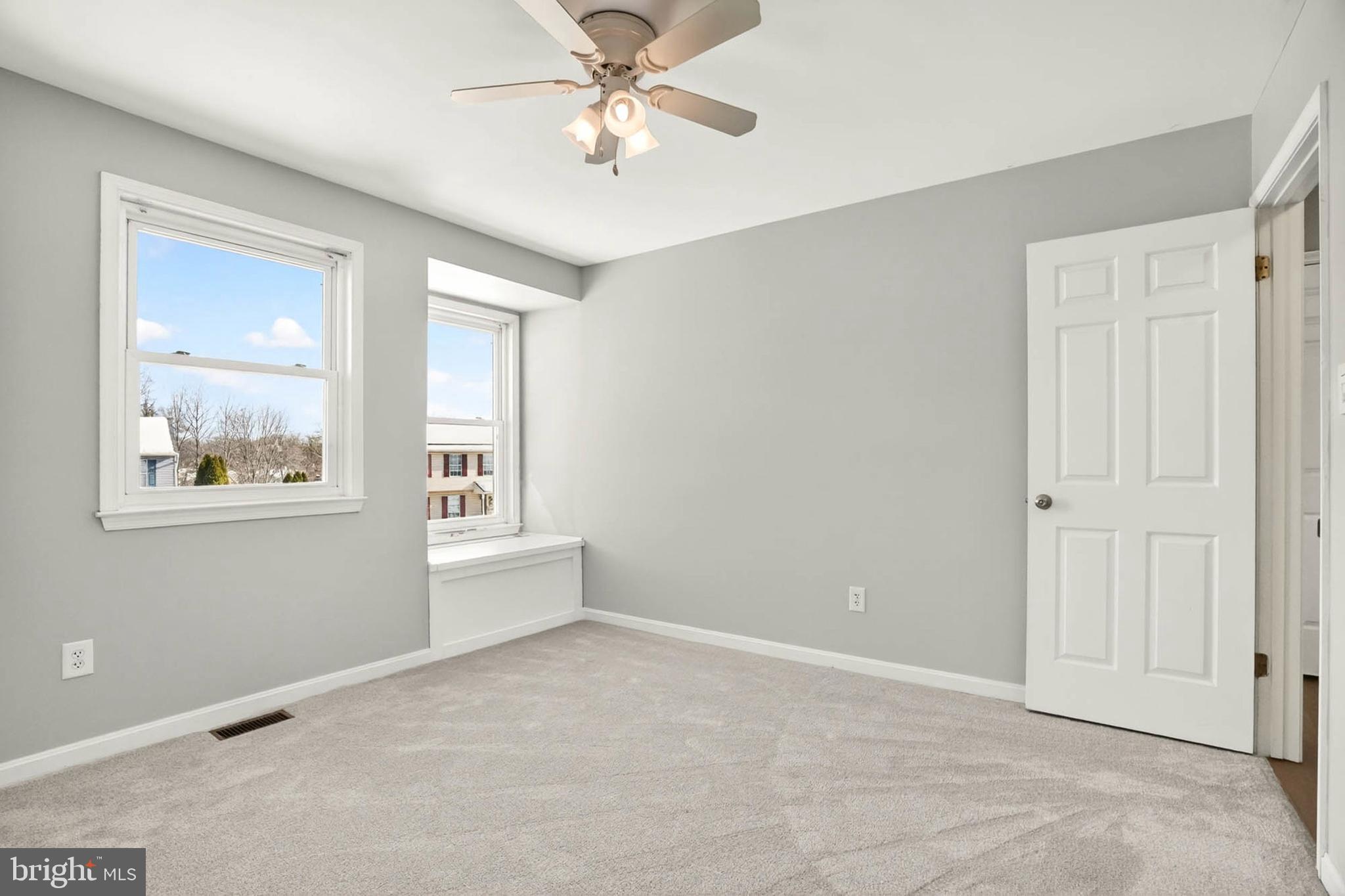 SHARONDALE EAST - Residential