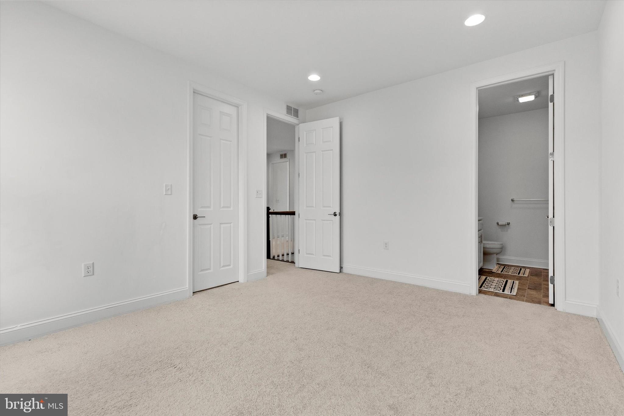 TATTERSALL - Residential