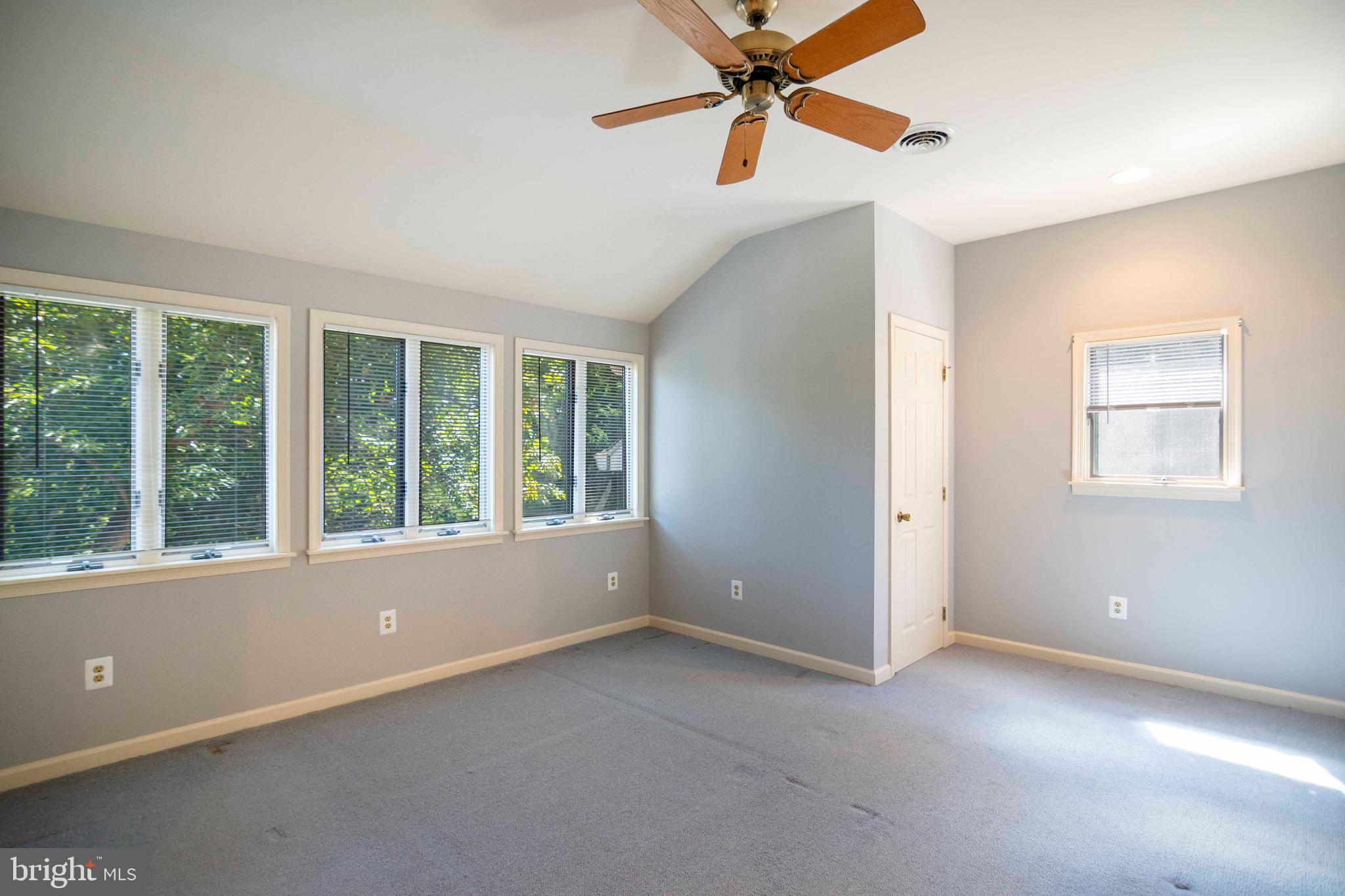 OAKLEIGH - Residential