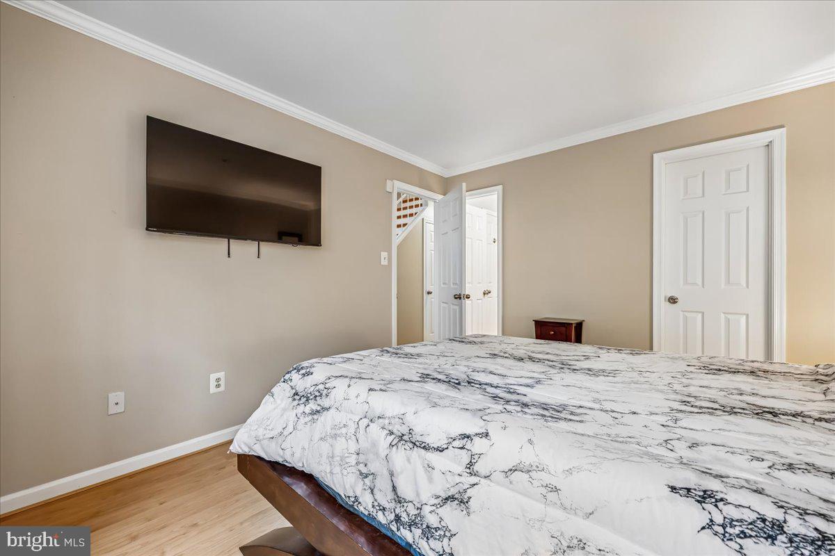 VILL AT MANCHESTER FARMS - Residential