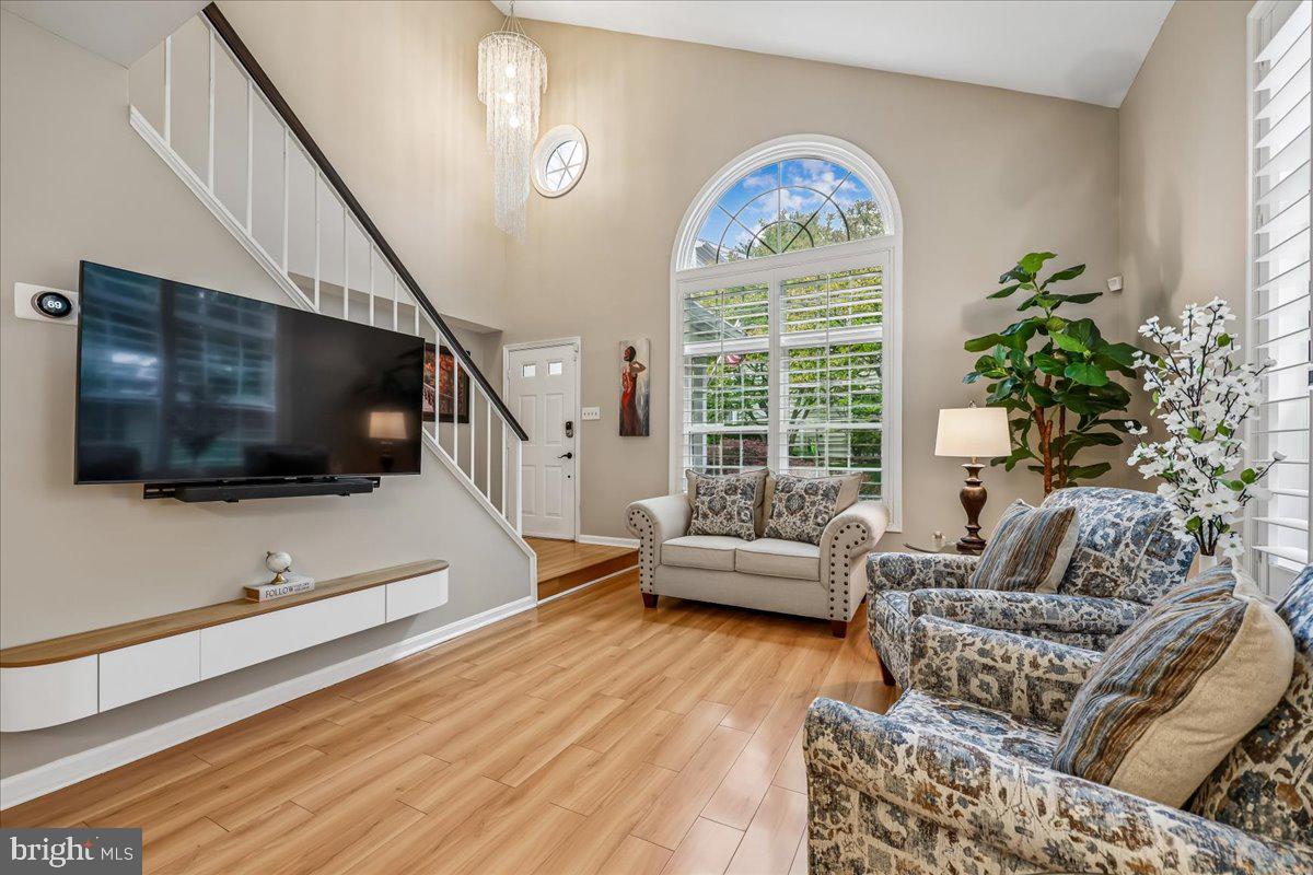 VILL AT MANCHESTER FARMS - Residential