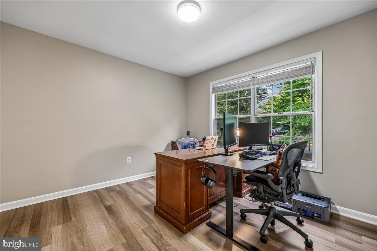 VILL AT MANCHESTER FARMS - Residential