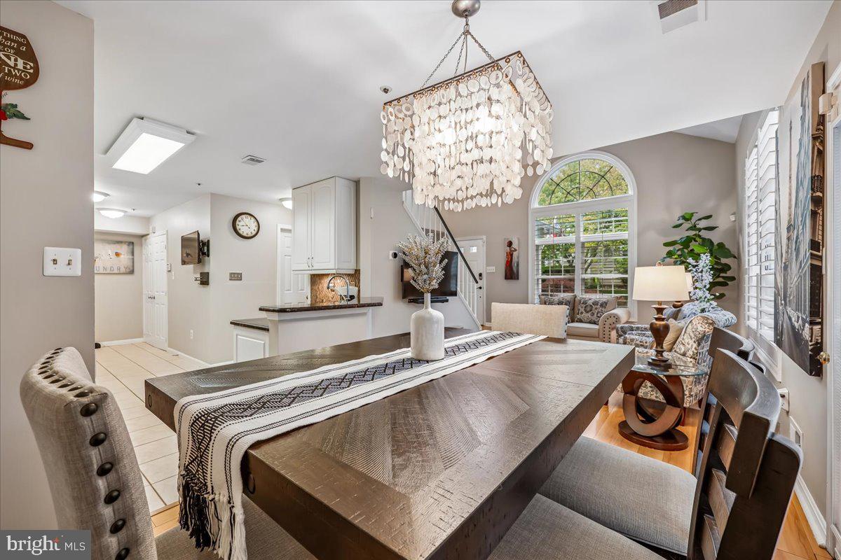 VILL AT MANCHESTER FARMS - Residential