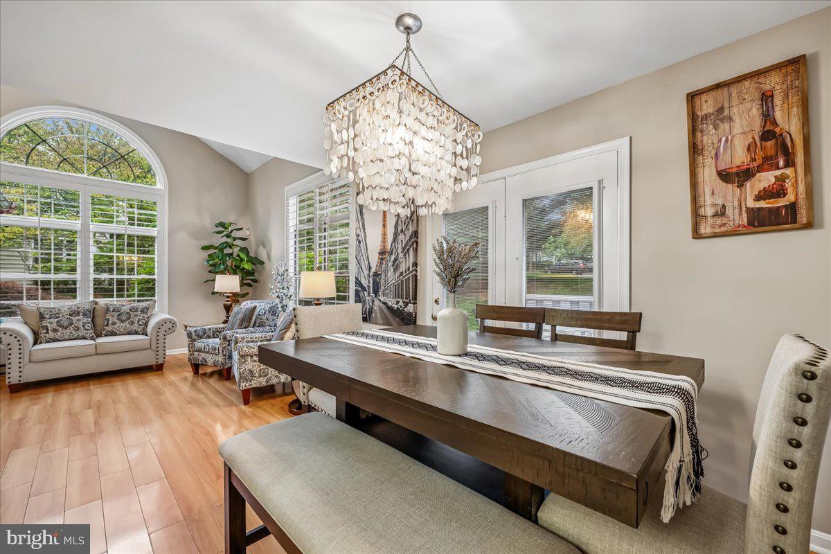 VILL AT MANCHESTER FARMS - Residential