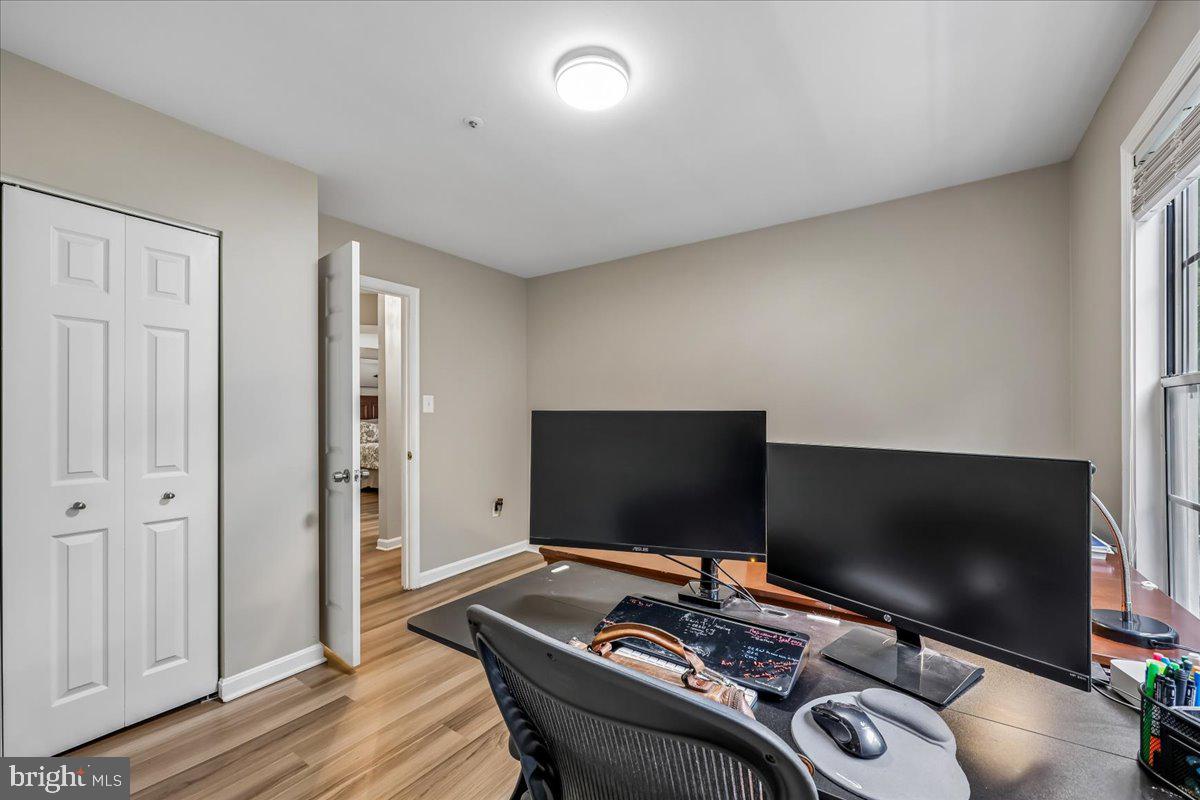 VILL AT MANCHESTER FARMS - Residential