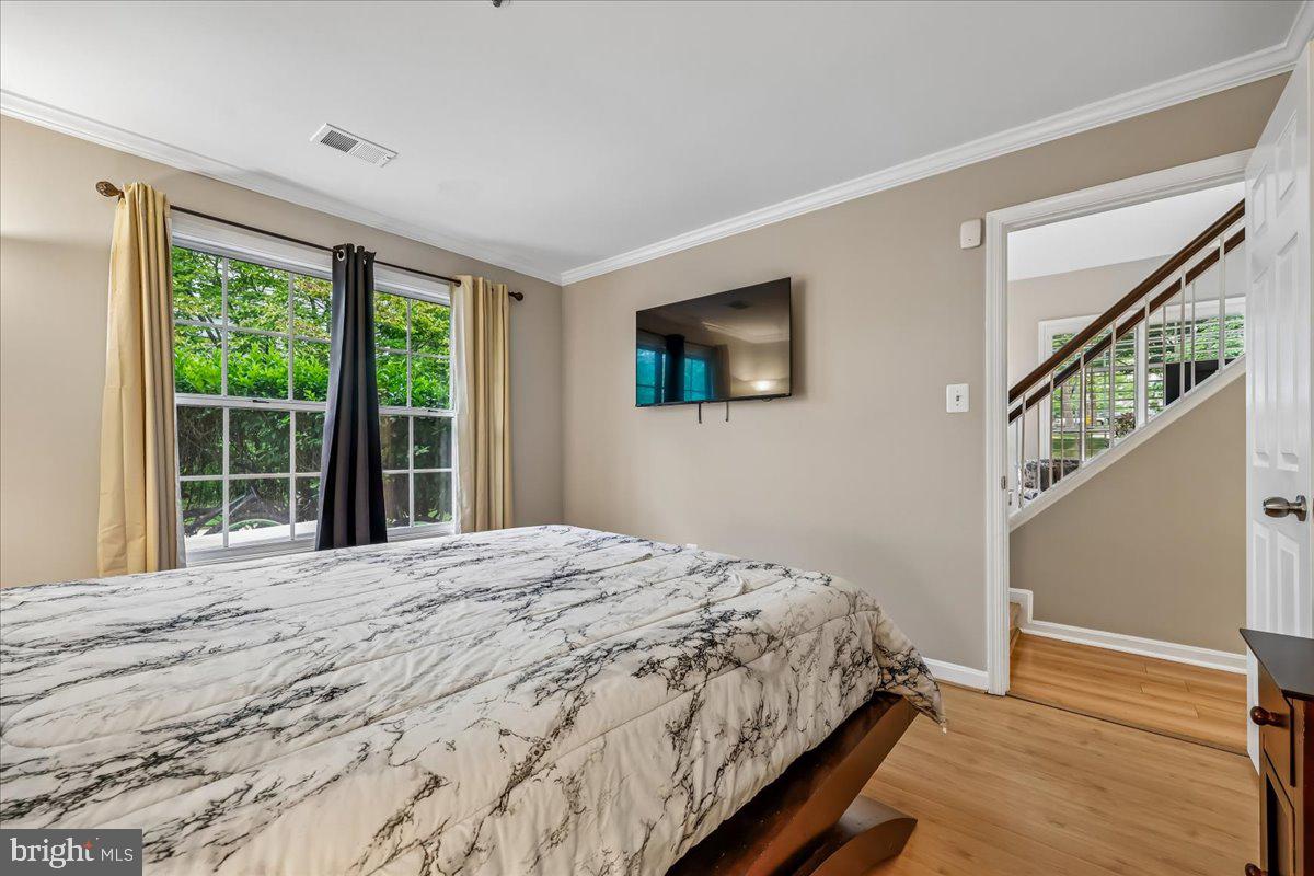 VILL AT MANCHESTER FARMS - Residential