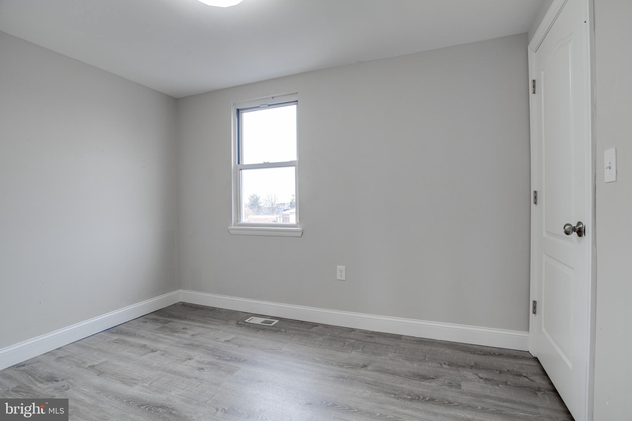 OLIVER - Residential