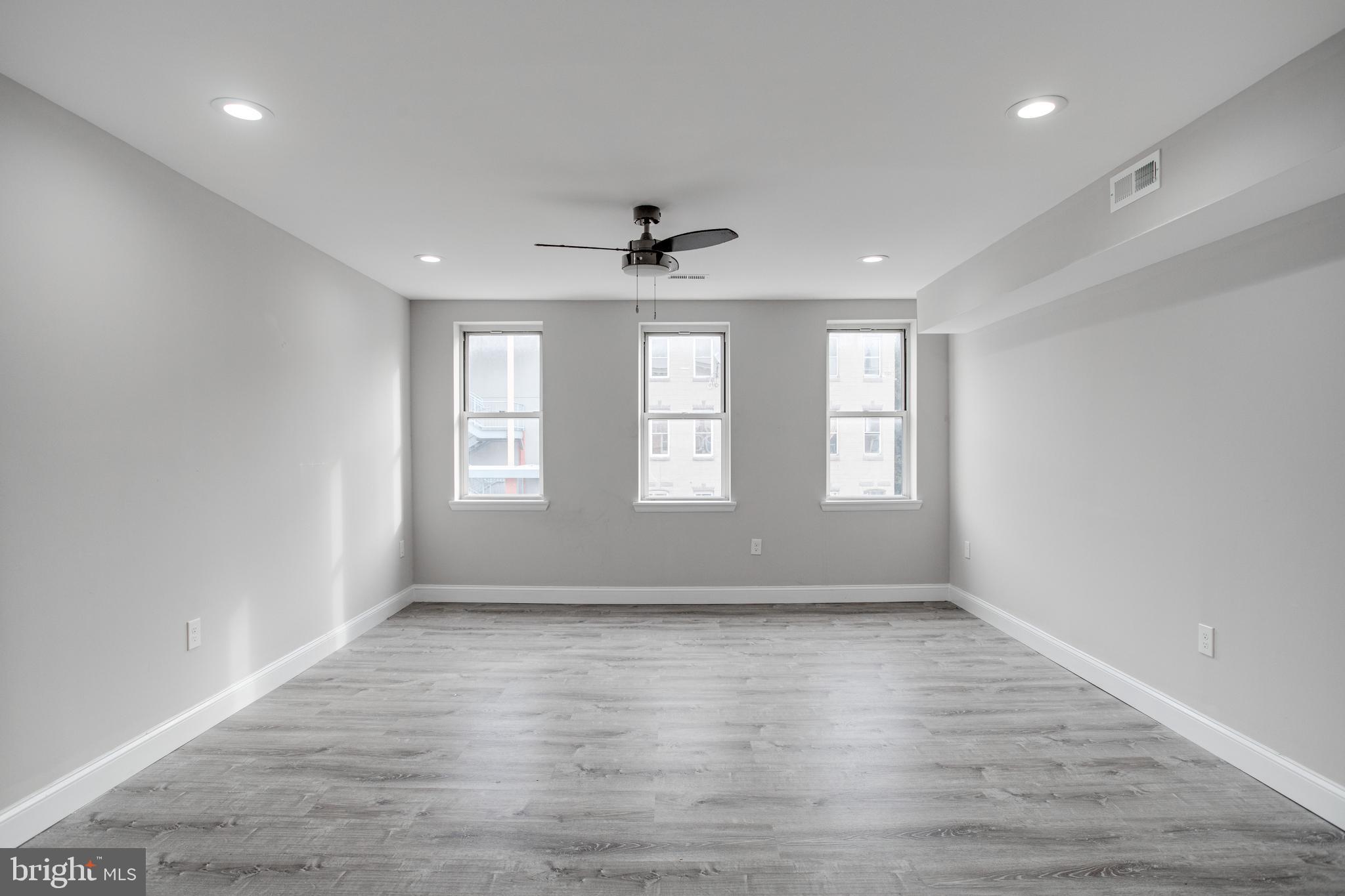 OLIVER - Residential