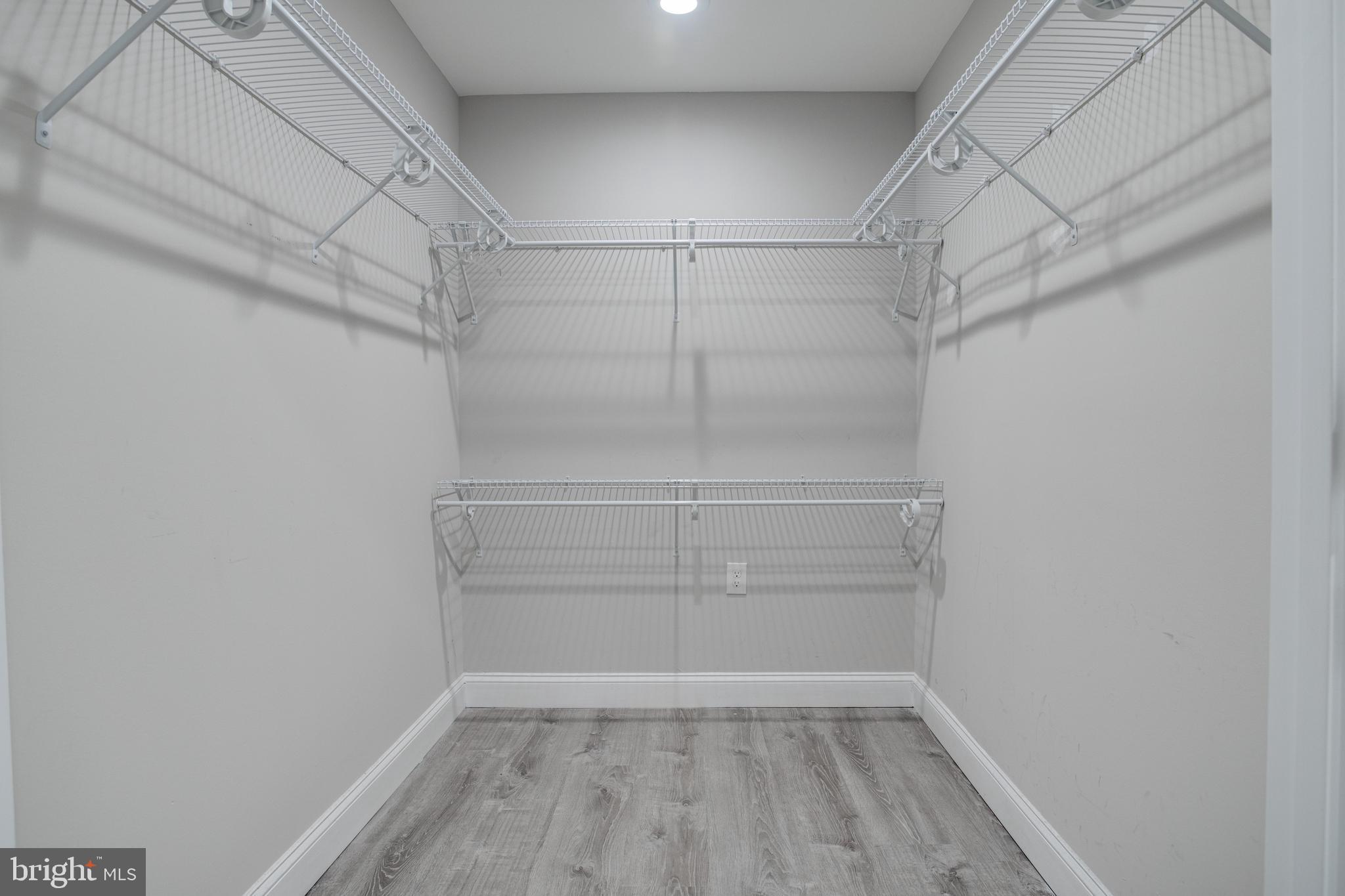 OLIVER - Residential