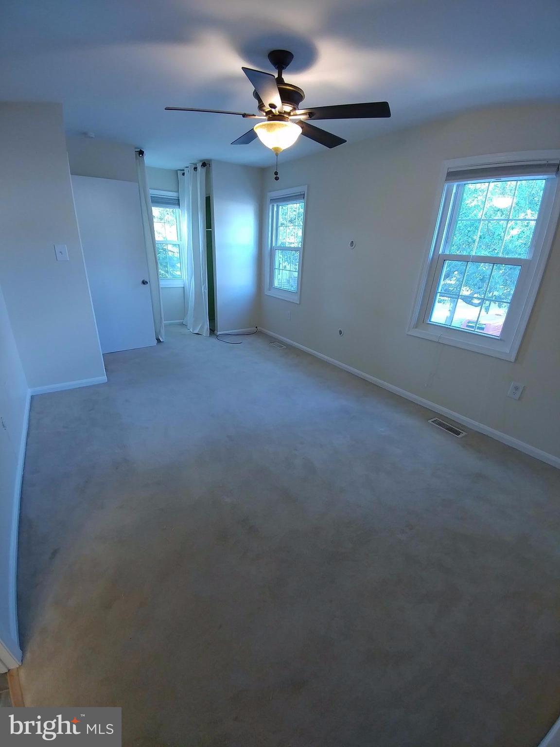 CROFTON MEWS - Residential Lease