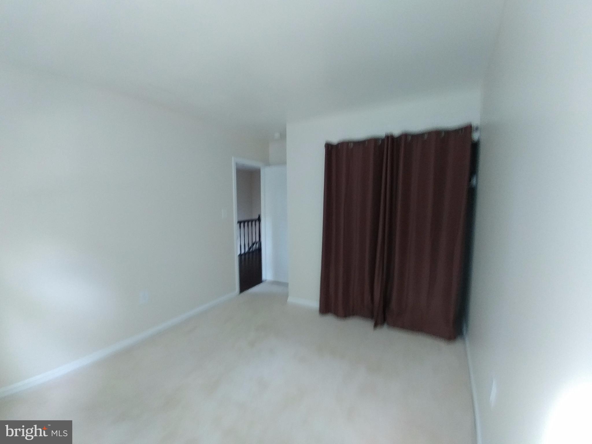 CROFTON MEWS - Residential Lease