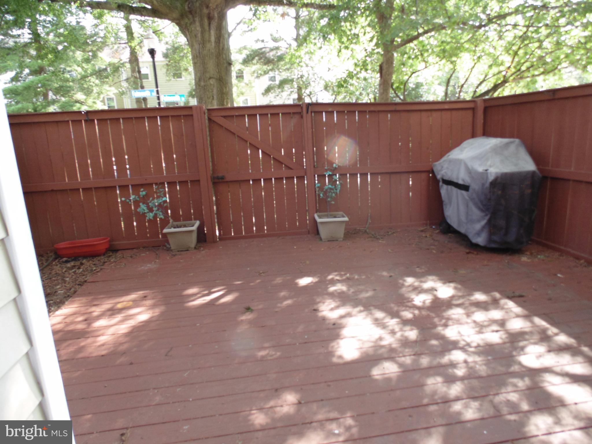 CROFTON MEWS - Residential Lease