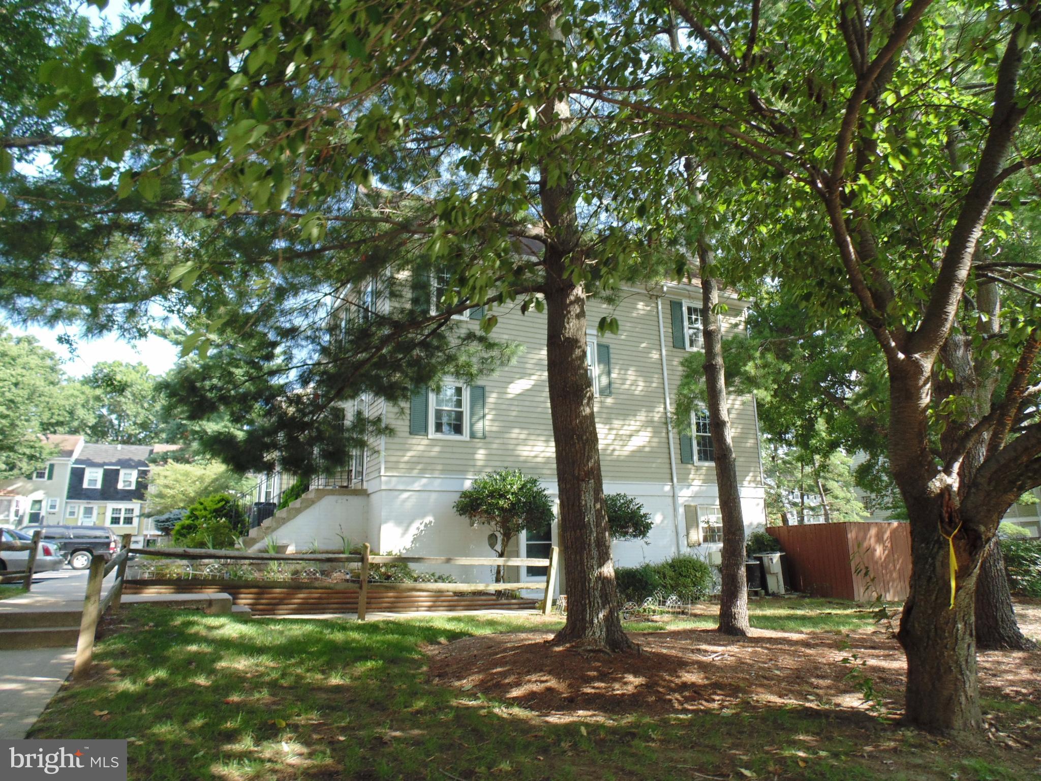 CROFTON MEWS - Residential Lease