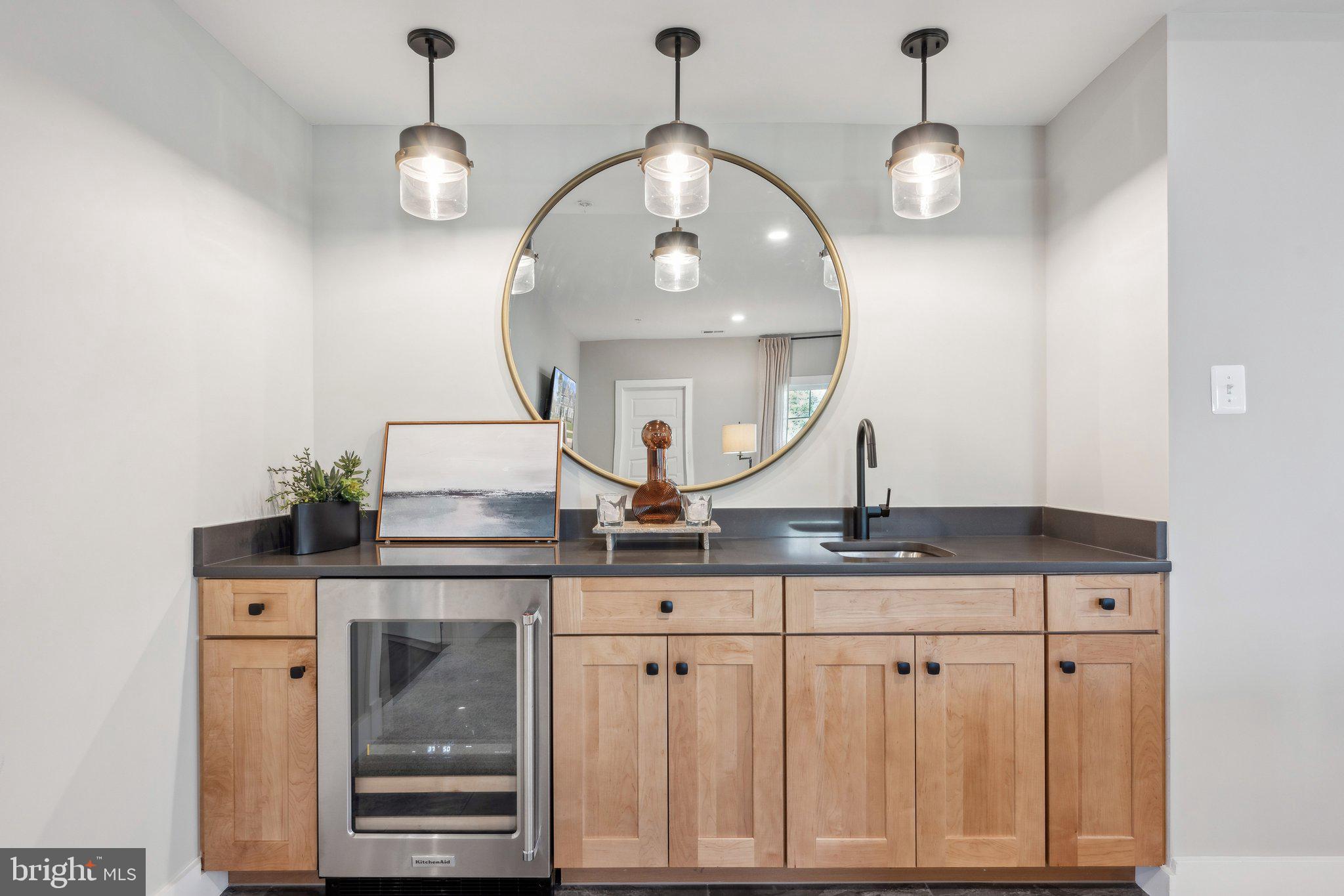 GLENN DALE ESTATES - Residential