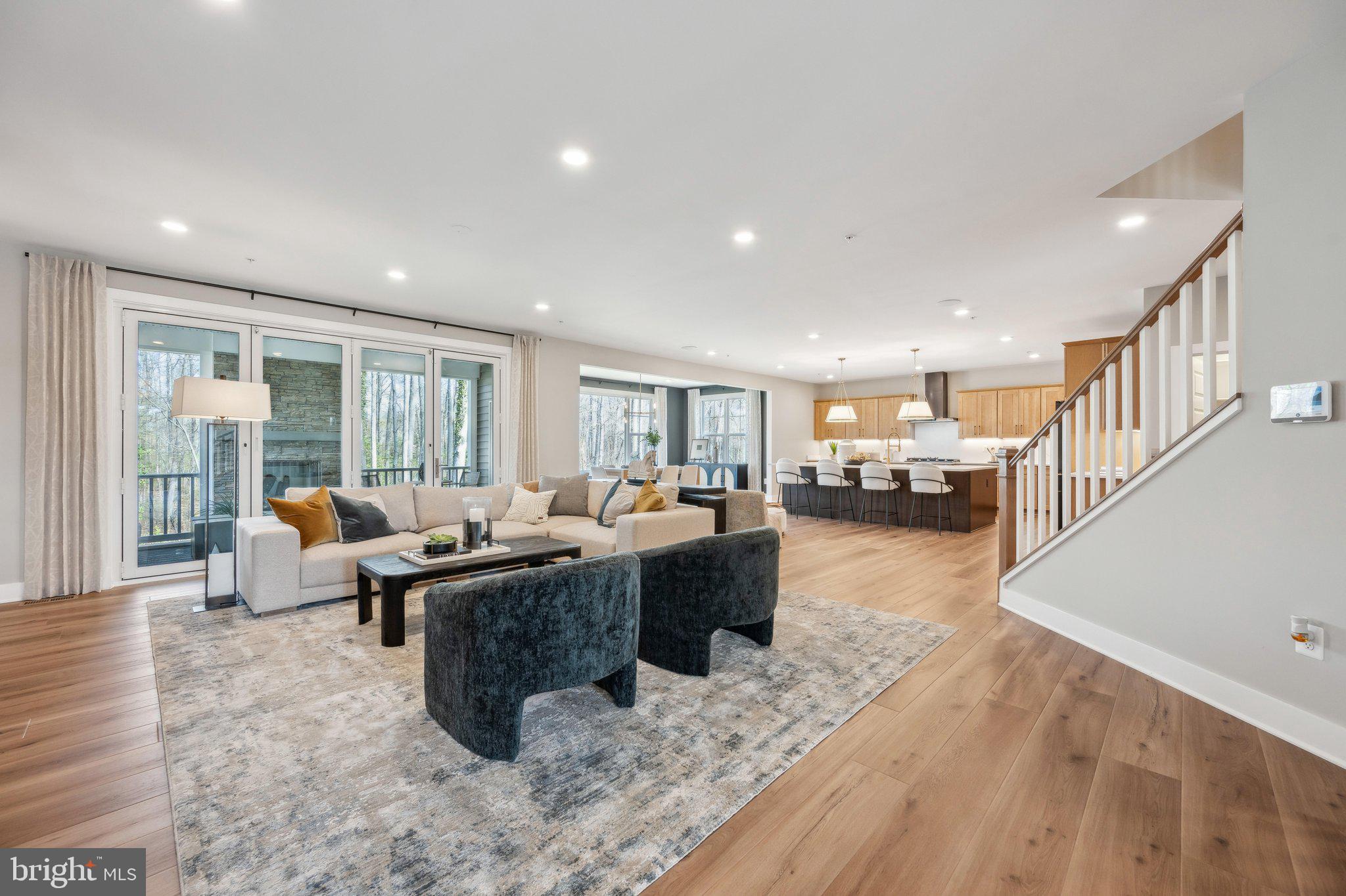 GLENN DALE ESTATES - Residential