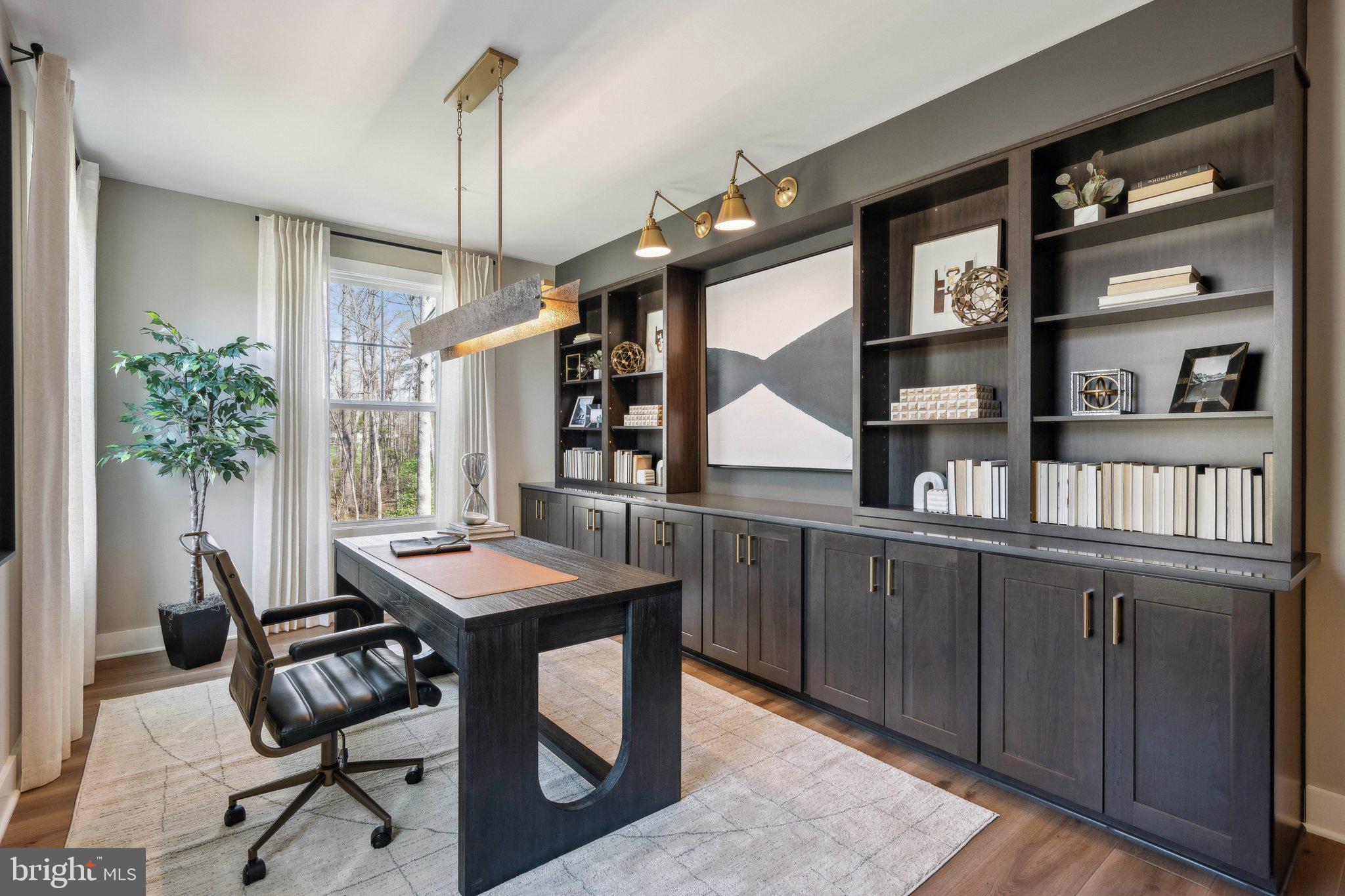 GLENN DALE ESTATES - Residential