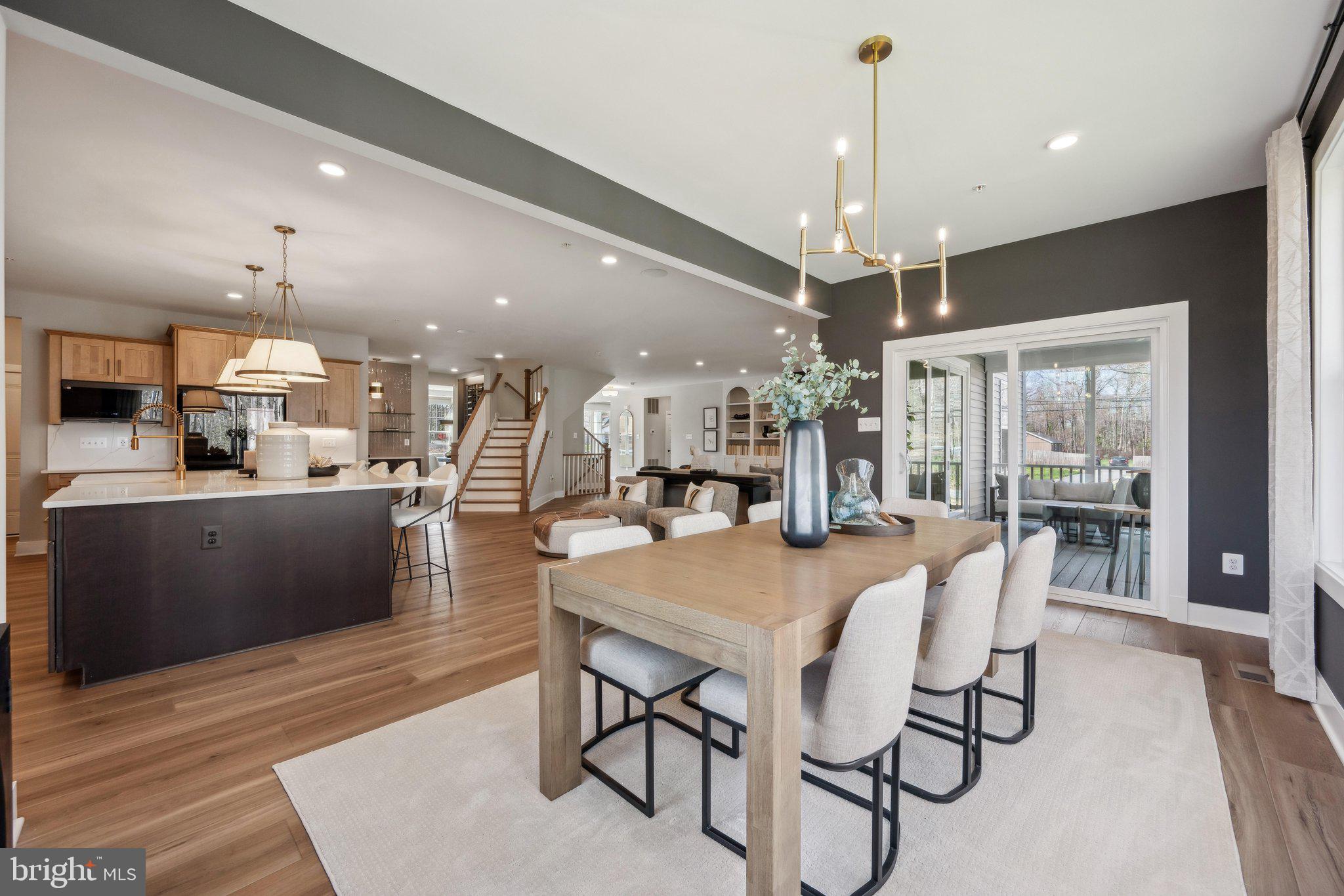 GLENN DALE ESTATES - Residential